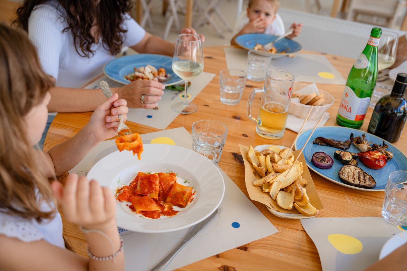 Club-del-Sole-Stork-Family-Collection-Restaurant-43