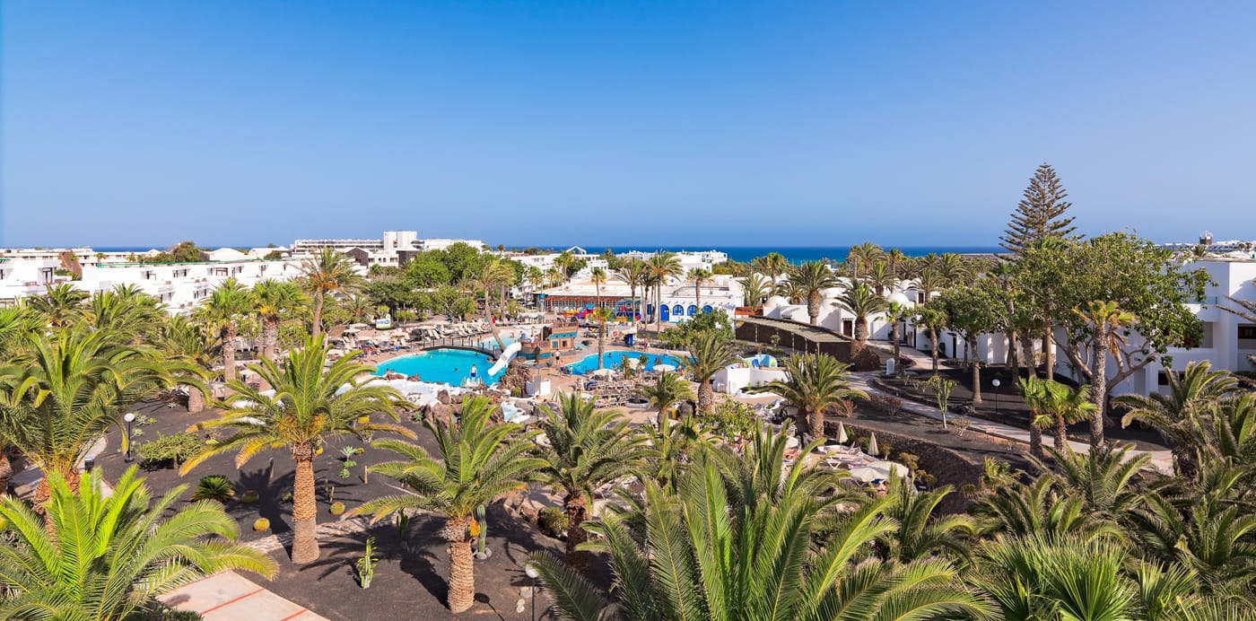 H10-Suites-Lanzarote-Gardens-General-view-41