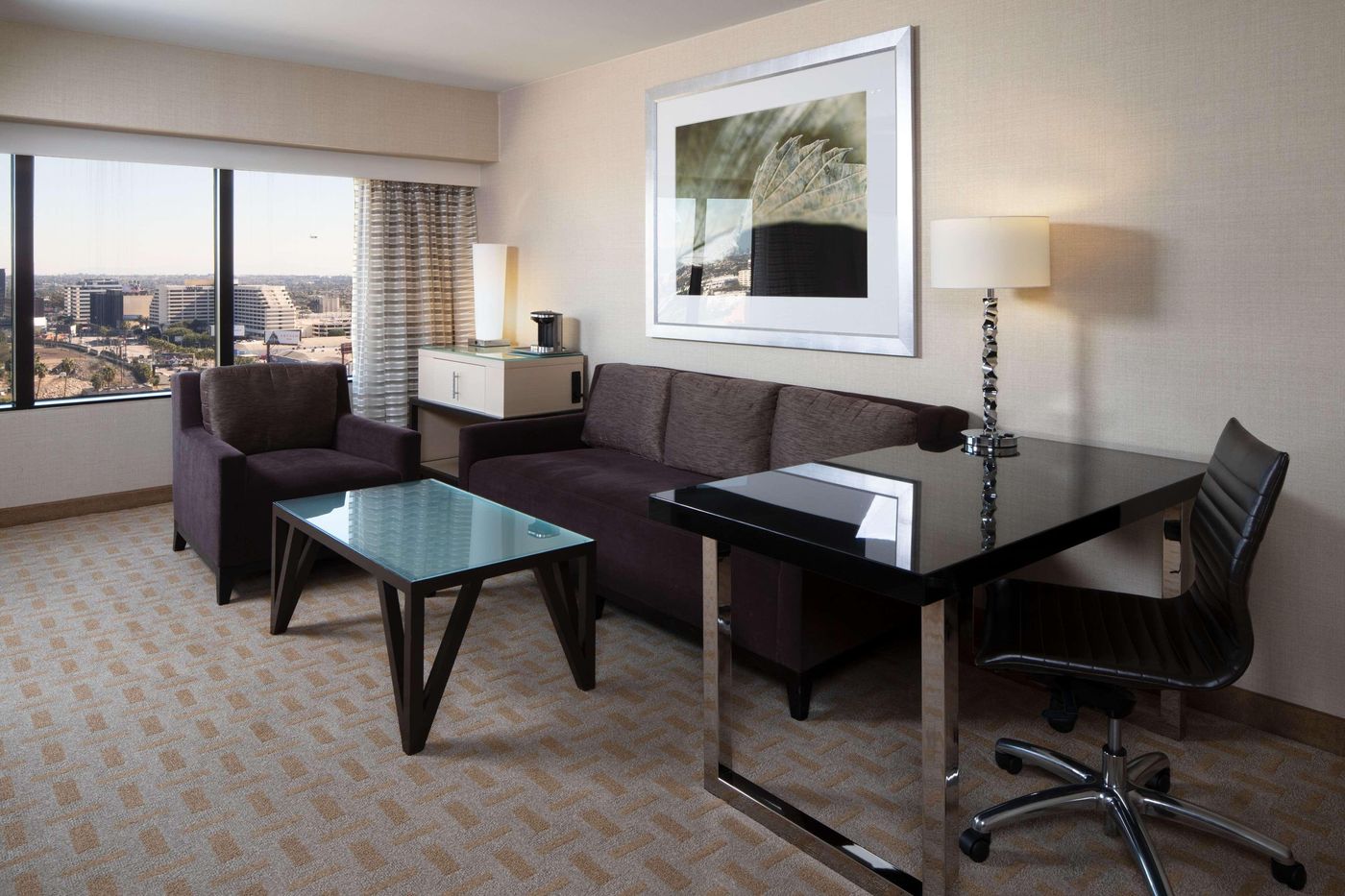 Hilton-Los-Angeles-Airport-Room-35