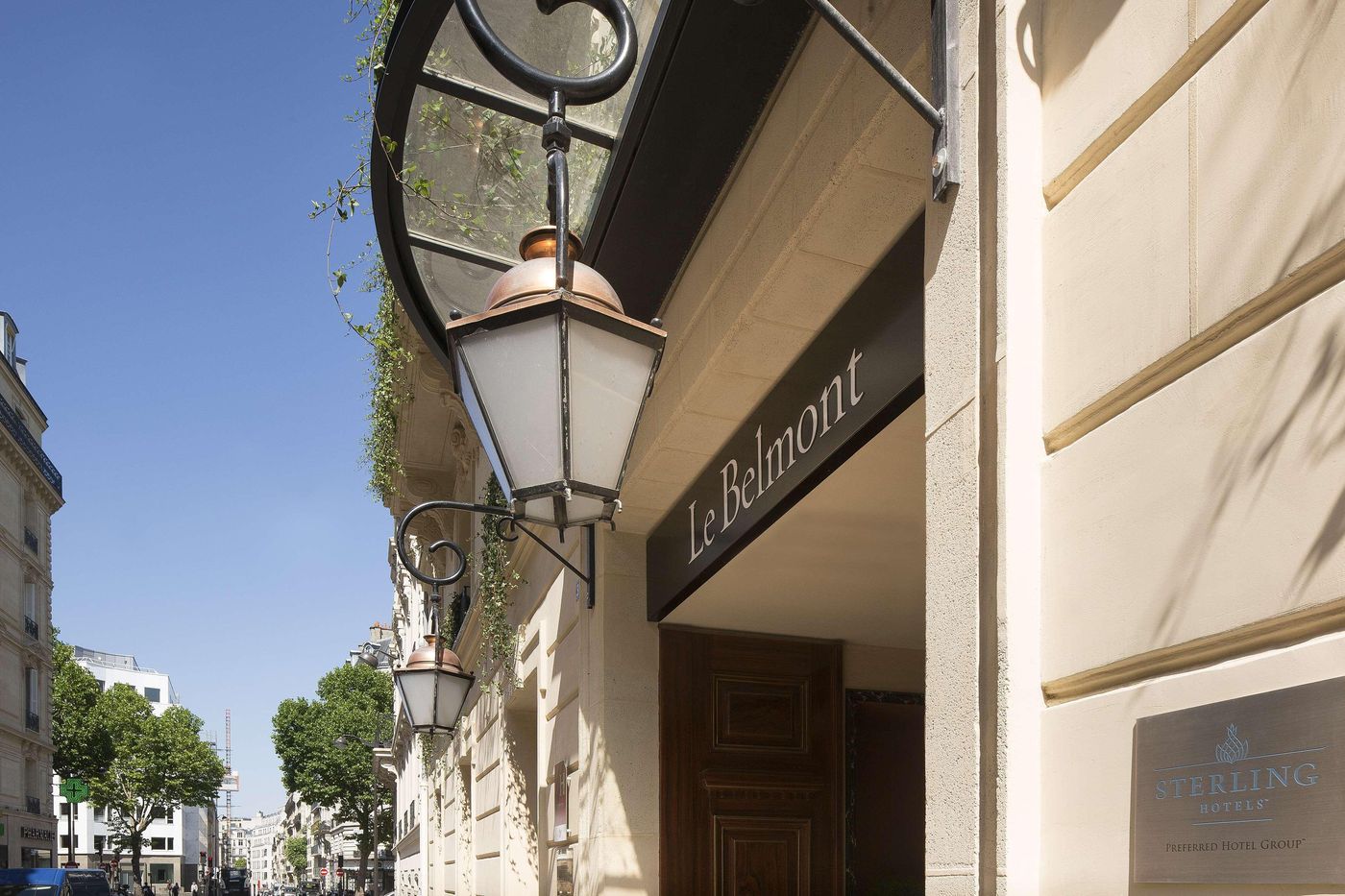 Hotel-Le-Belmont-Paris-General-view-10