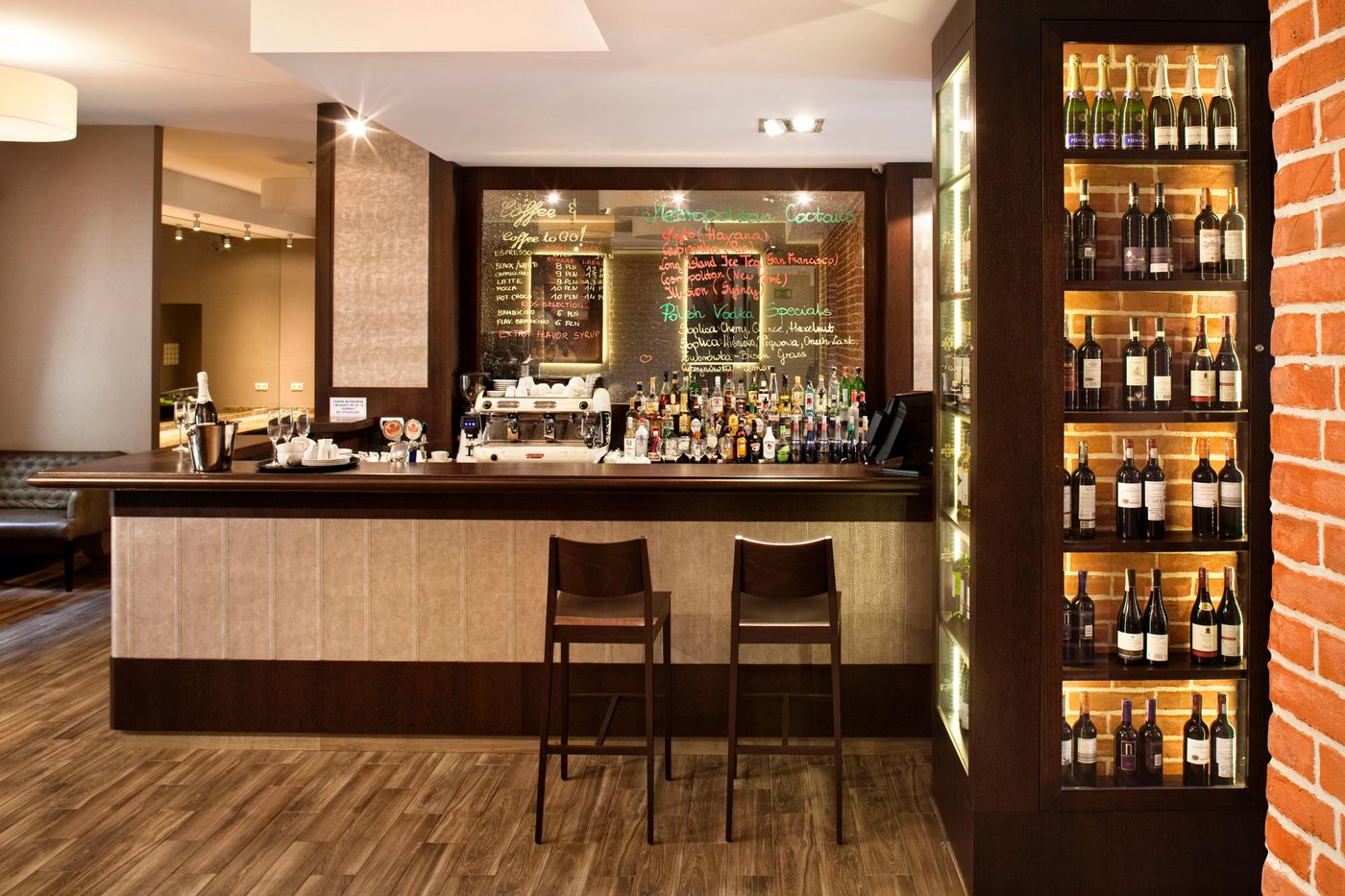 Metropolitan-Boutique-Hotel-Bar-6