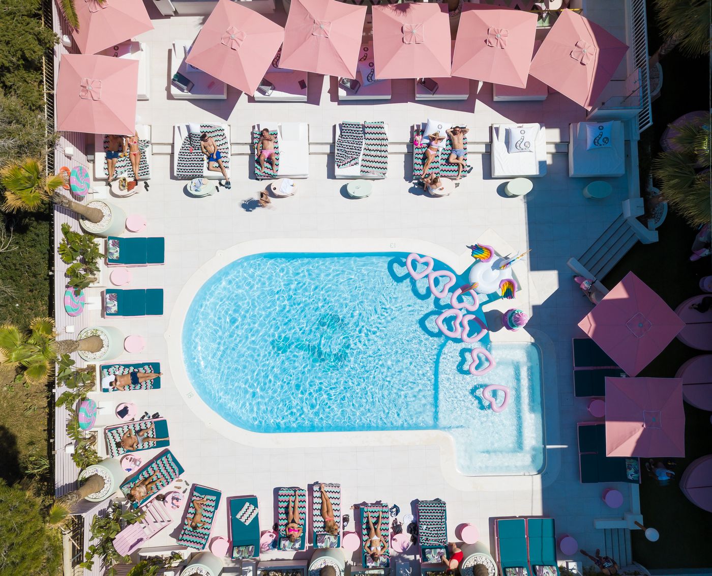 Wi-Ki-Woo-Hotel-Ibiza---Adults-Only-Pool-11