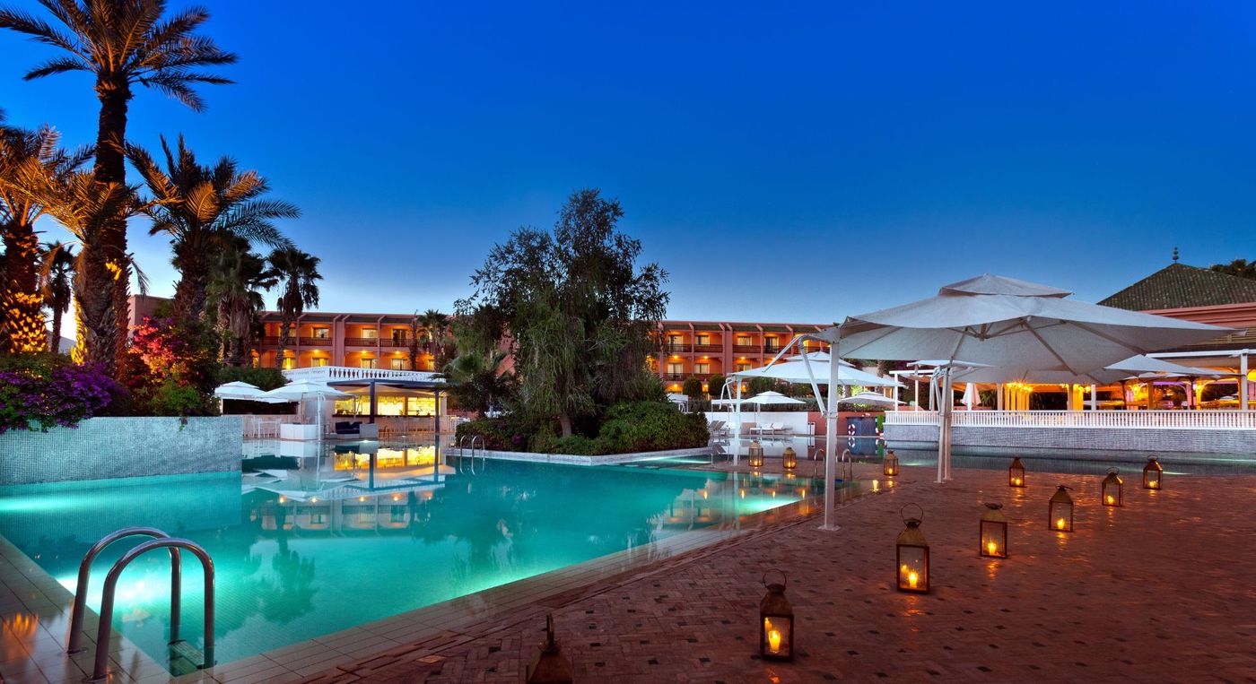 Rotana Hotel Du Golf