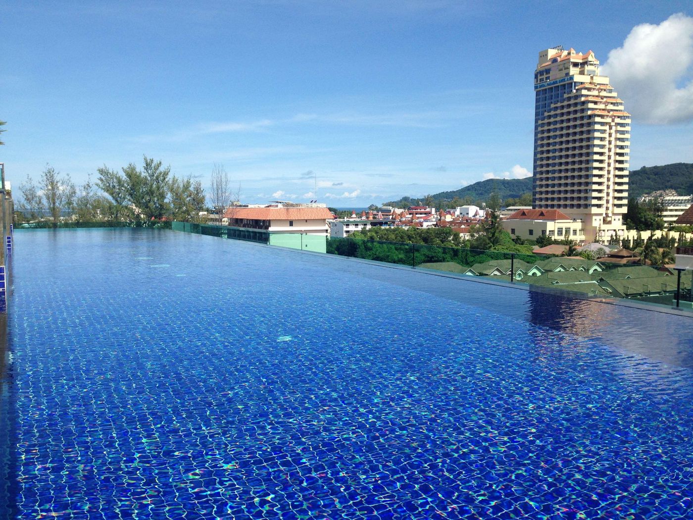 Best-Western-Patong-Beach-Pool-1