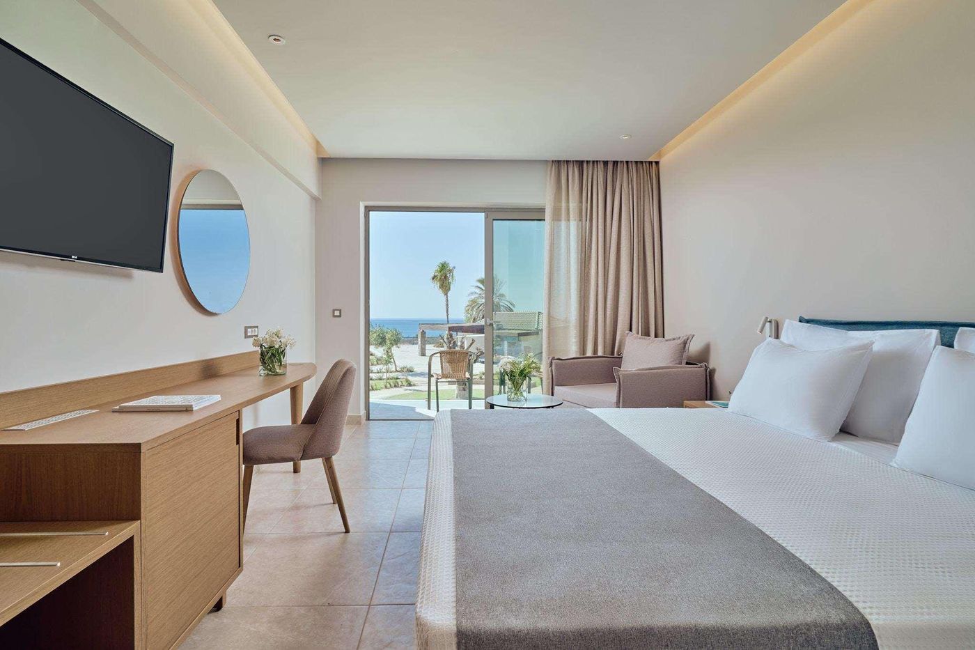 Princess-Sun-Room-22