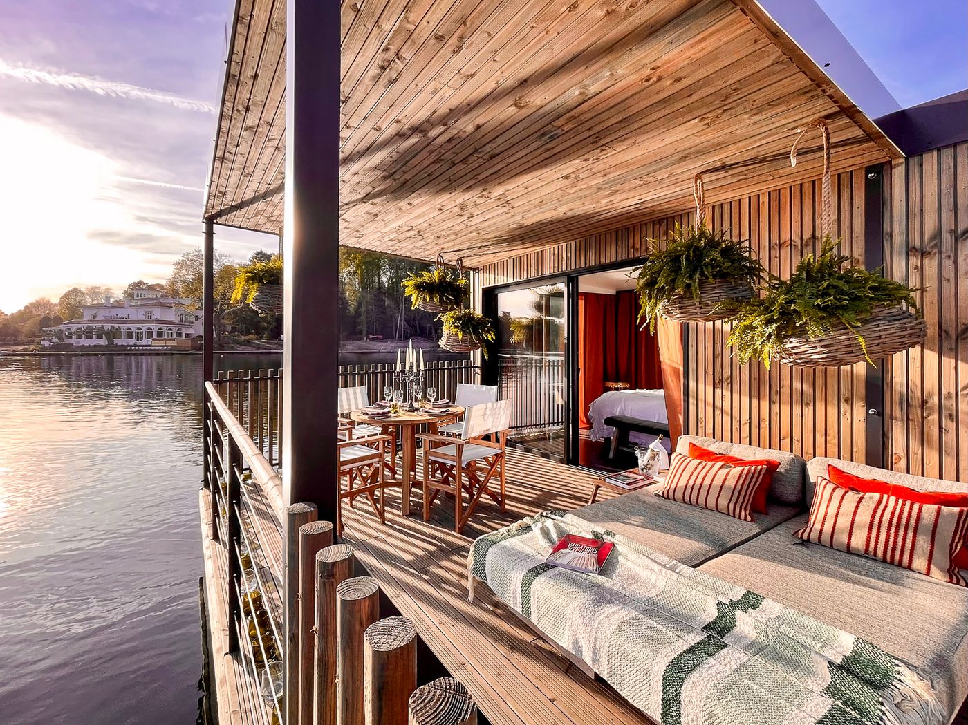 Brindos Lac & Château-France-ANGLET-Room-10