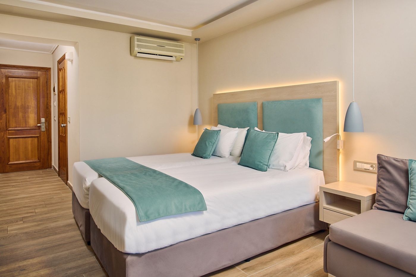 Tsilivi-Beach-Room-18