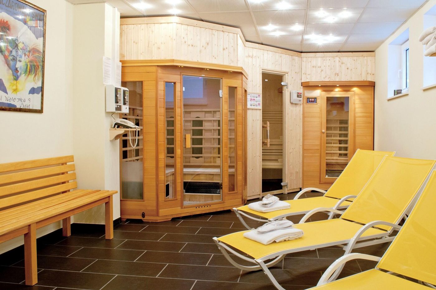 Hotel-Villa-Monte-Vino-Sports-and-Entertainment-52