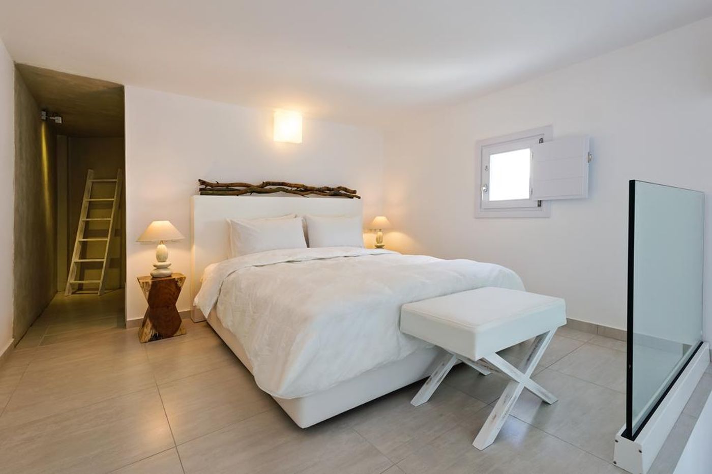 Cavo-Bianco-Hotel-Room-16