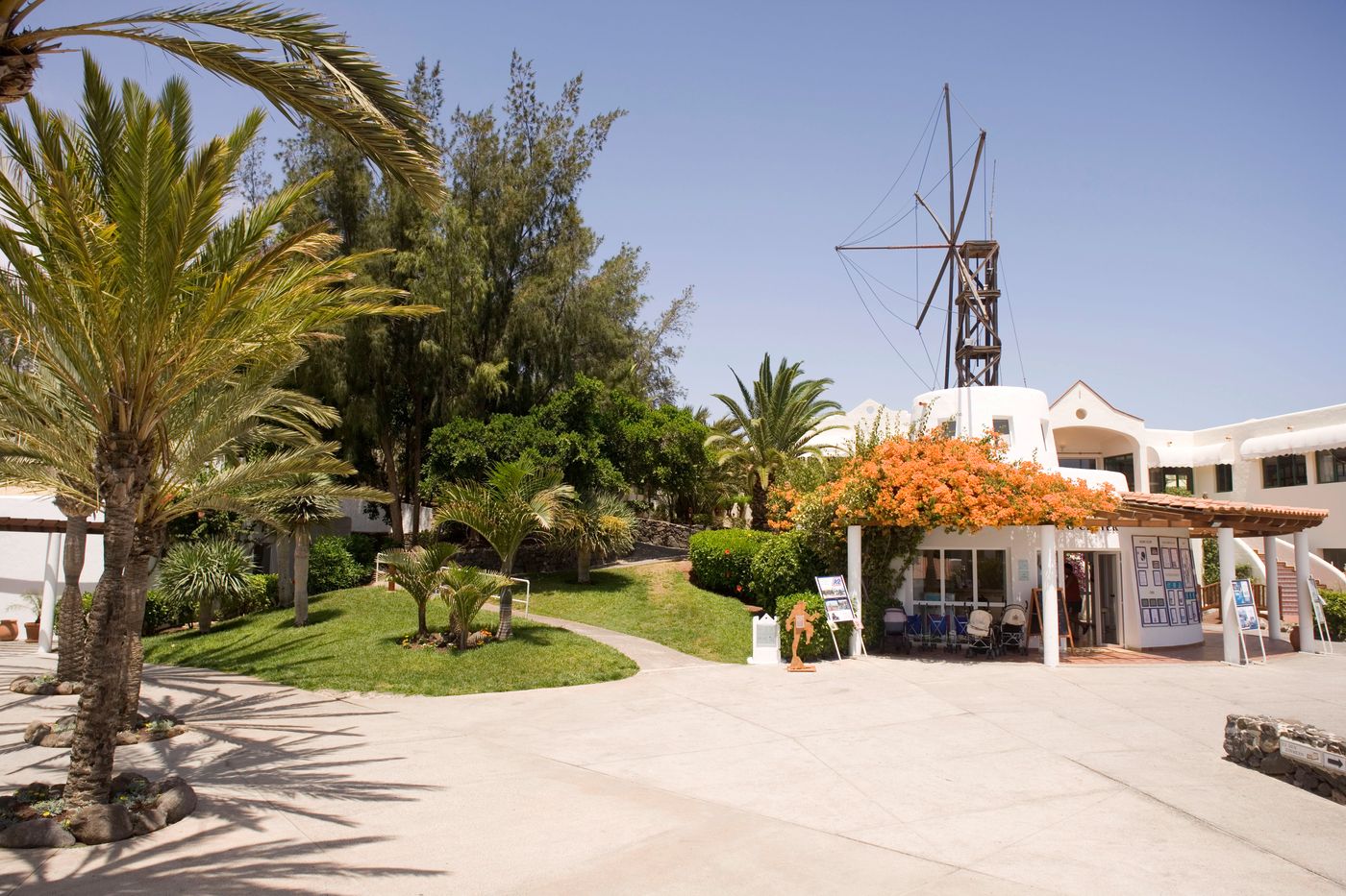 Robinson-Club-Esquinzo-Playa-Lobby-13