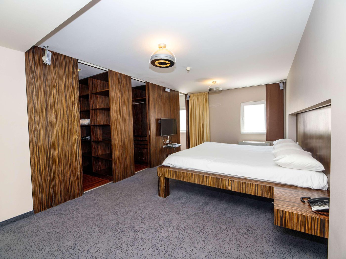 Ibis-Praha-Old-Town-Room-31