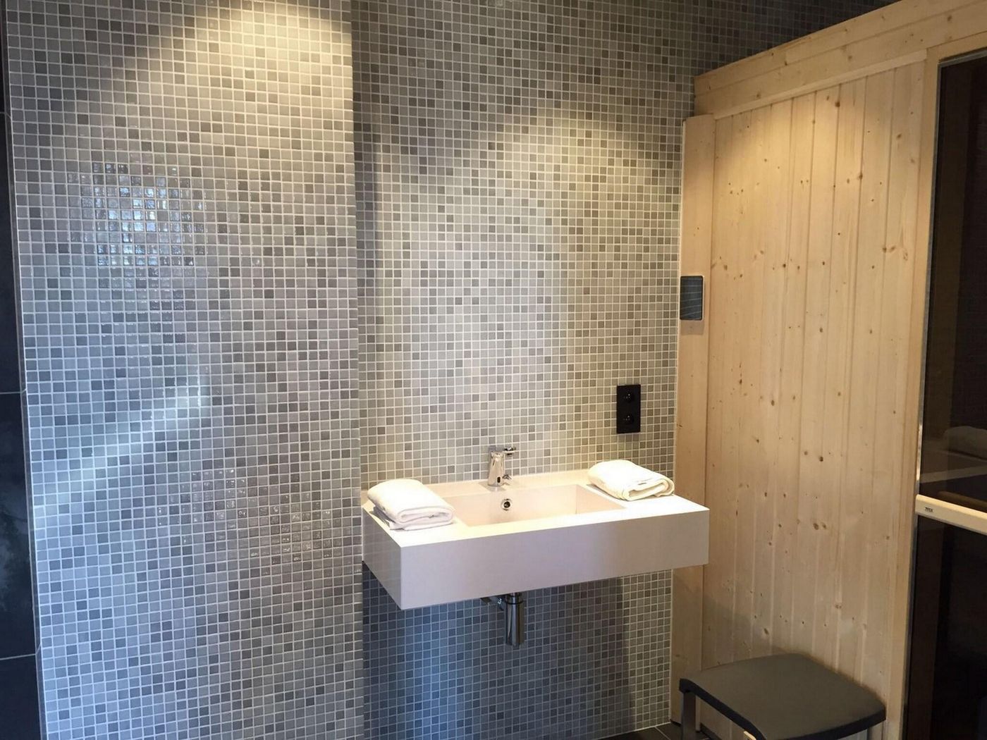 Best-Western-Hotel-Univers-Sports-and-Entertainment-31