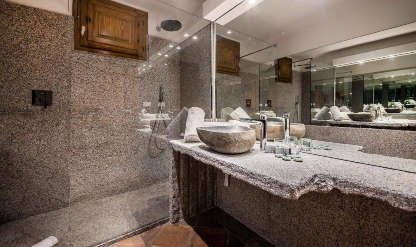 Hotel-Monte-Turri---Adults-only-Room-16