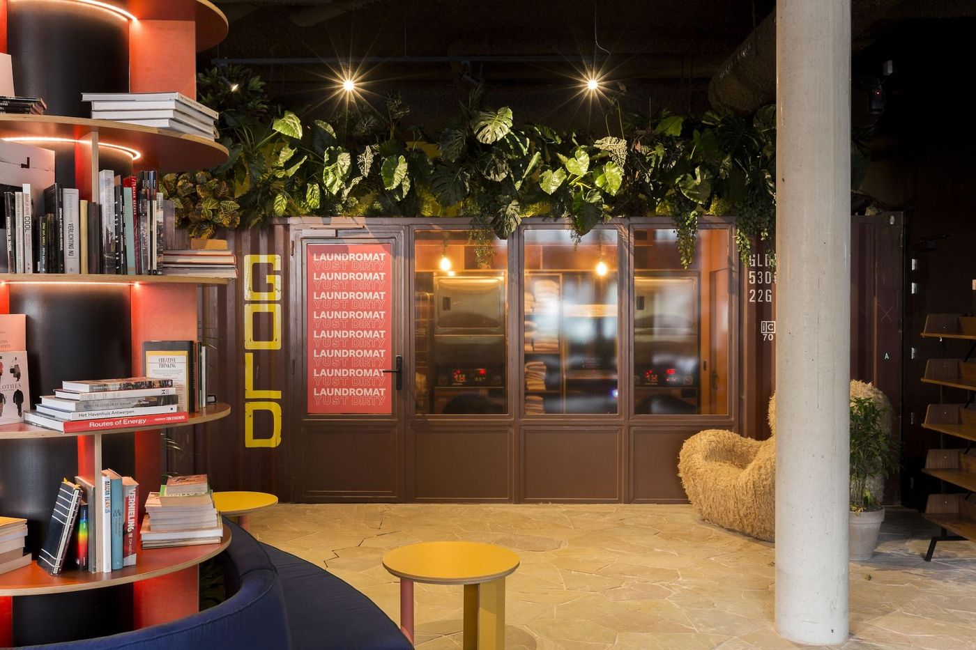 Yust Antwerpen-Belgium-ANTWERP-Lobby-4