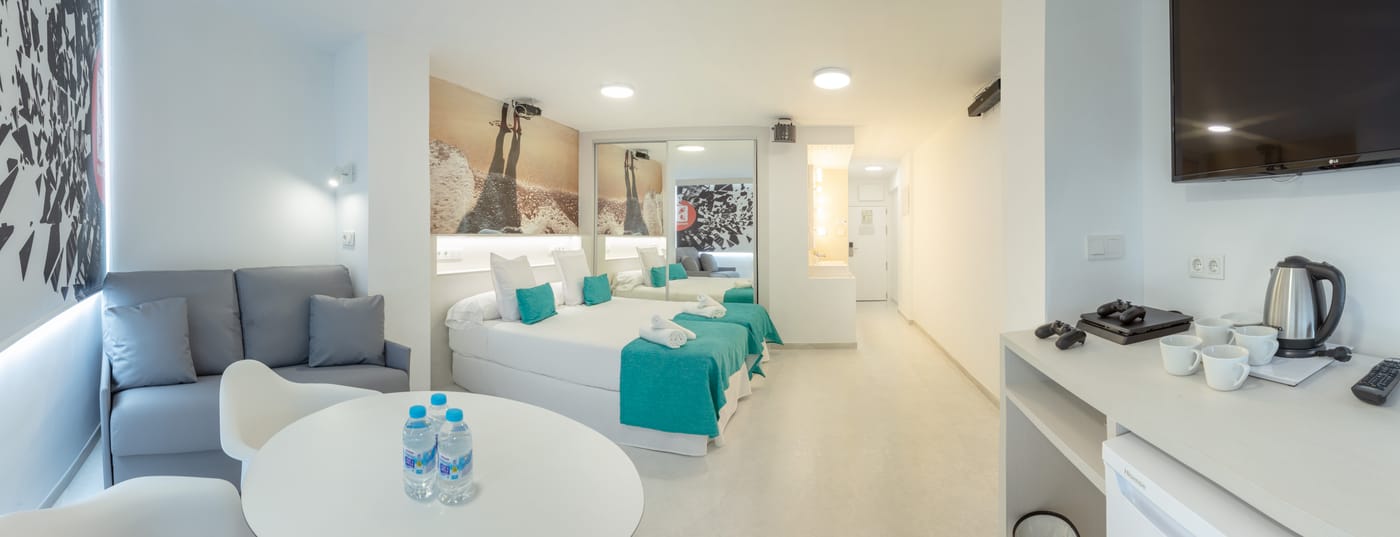 Benidorm-Celebrations-Music-Resort-Room-20