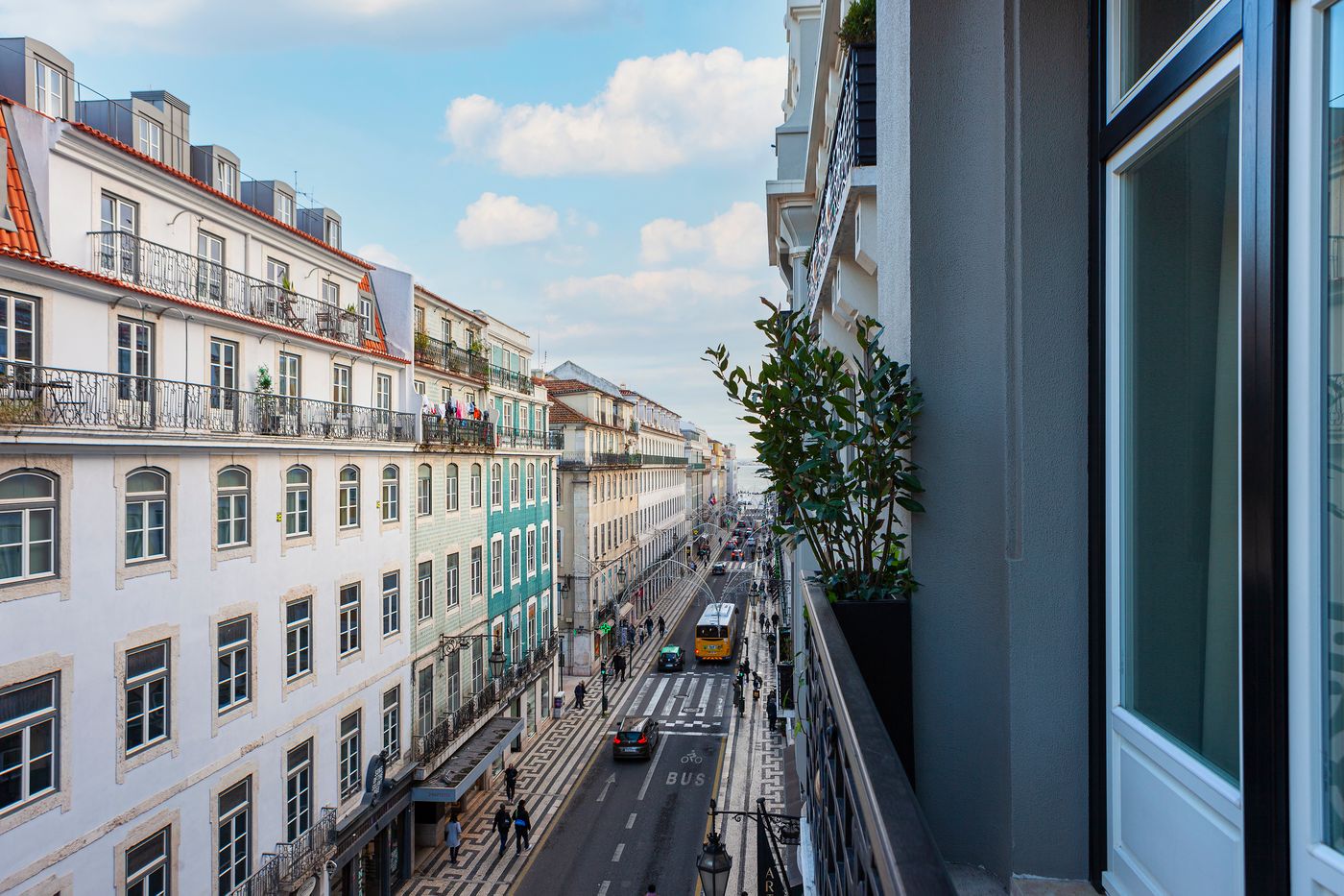 Art-Legacy-Hotel-Baixa-Chiado-Room-64