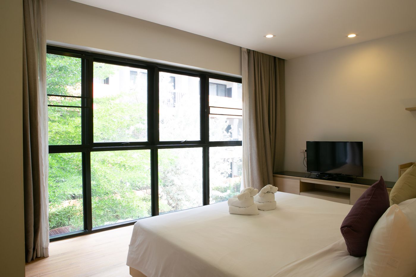 The-Silver-Palm-Wellness-Resort---Bangkok-Room-45