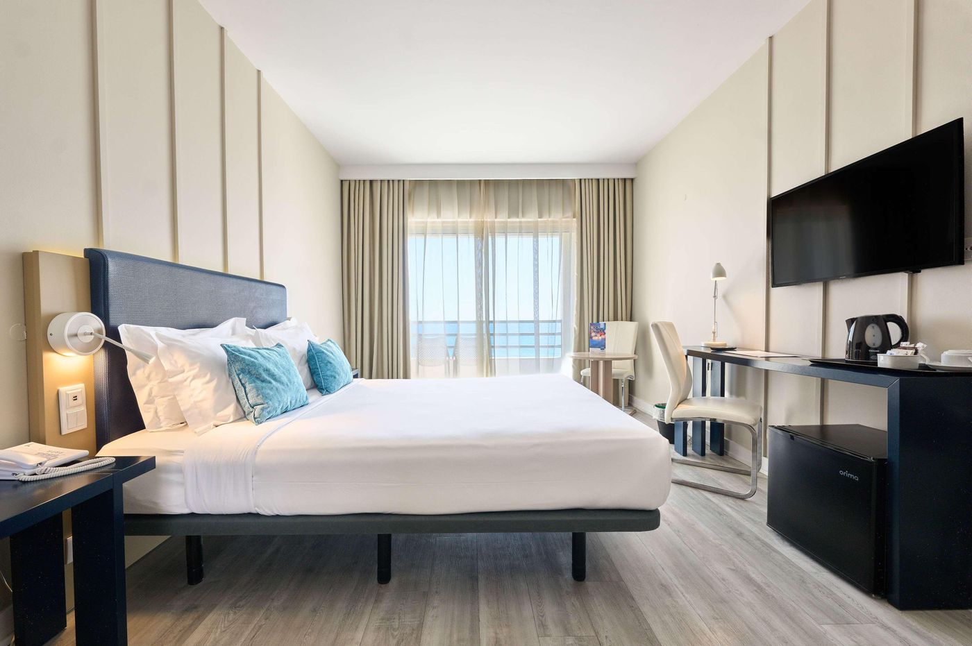 Tryp-Lisboa-Caparica-Mar-Hotel-Room-22