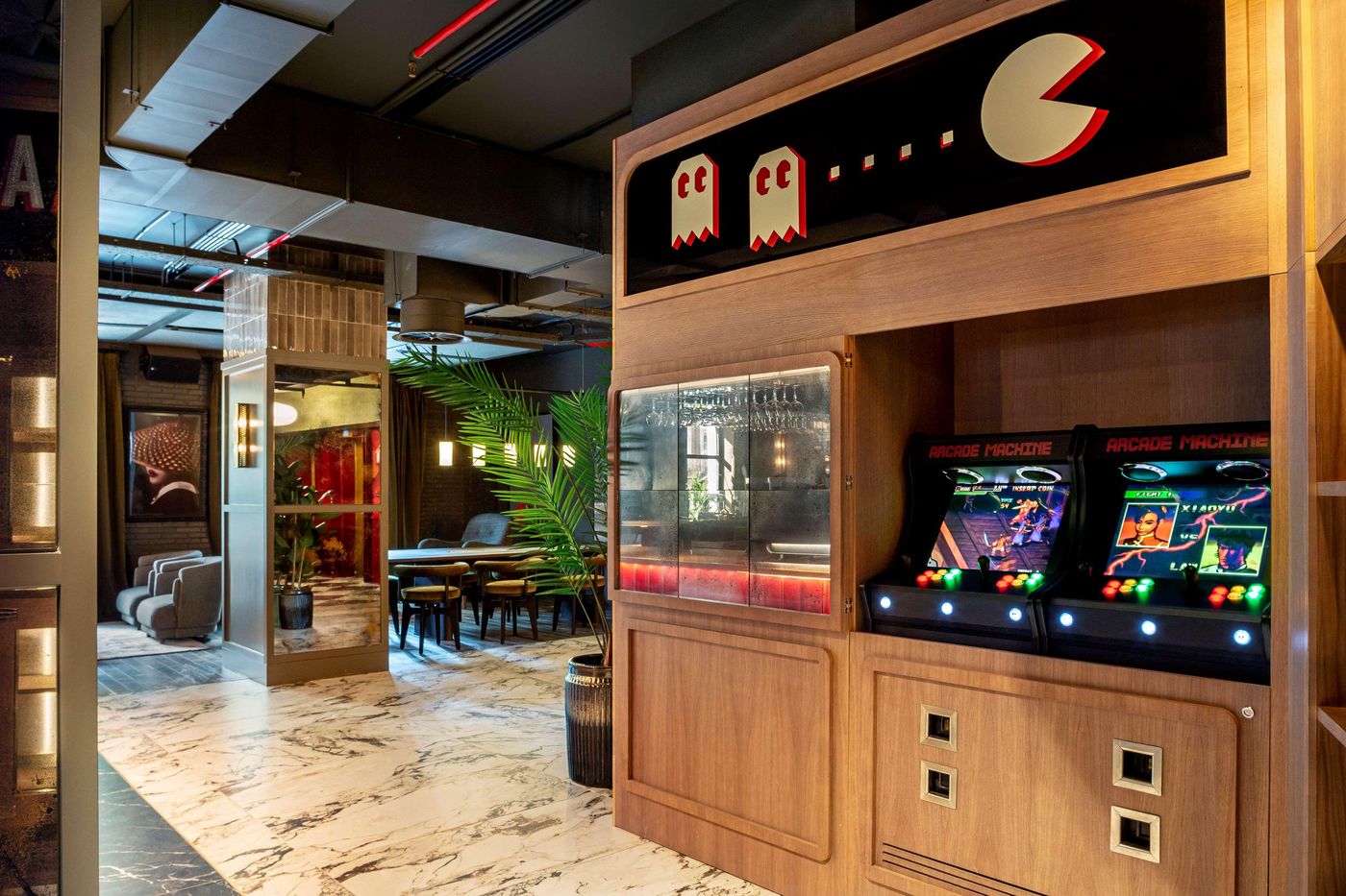 Paseo-del-Arte-Lobby-75