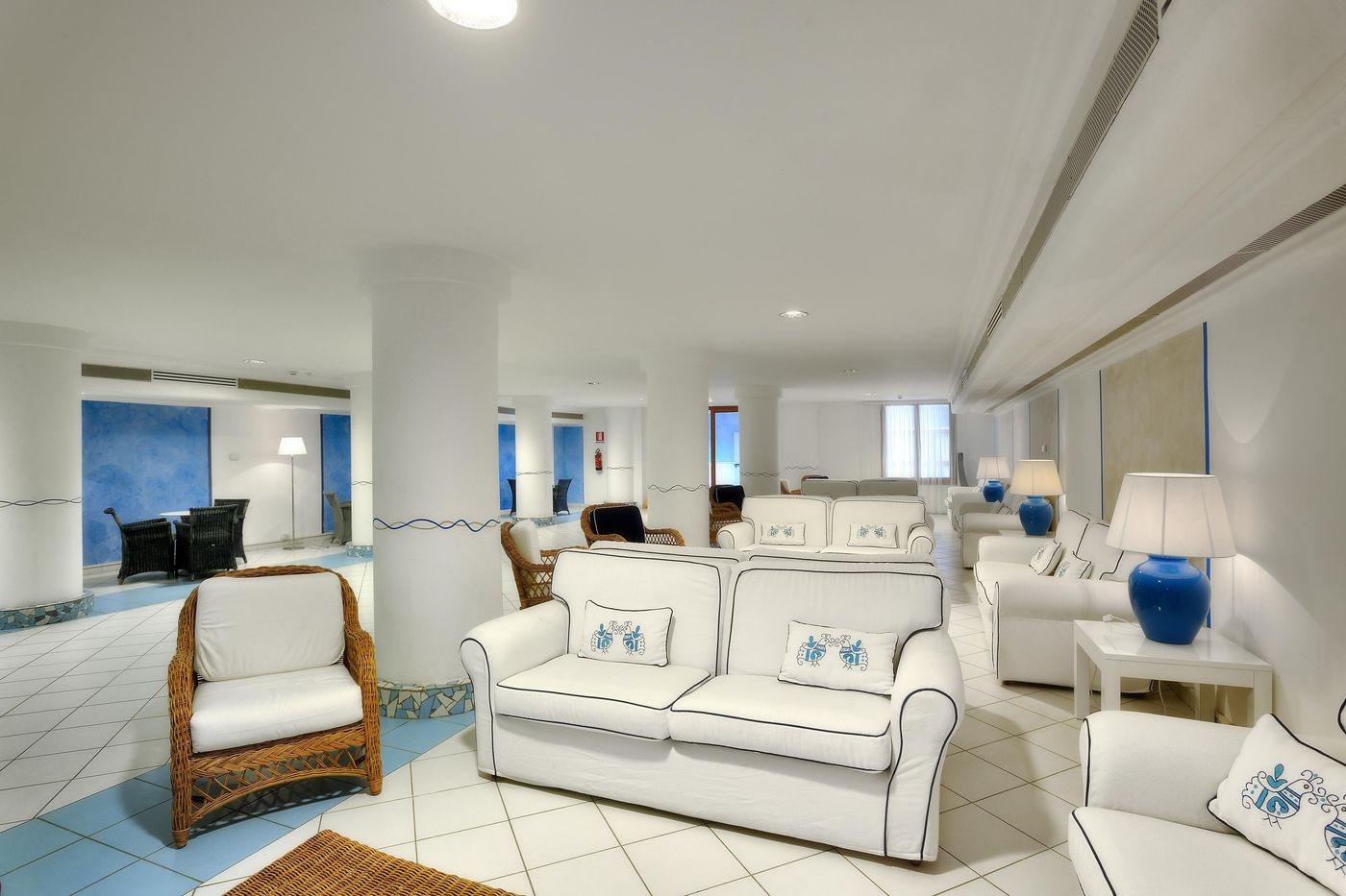 Cala-della-Torre-Bar-45