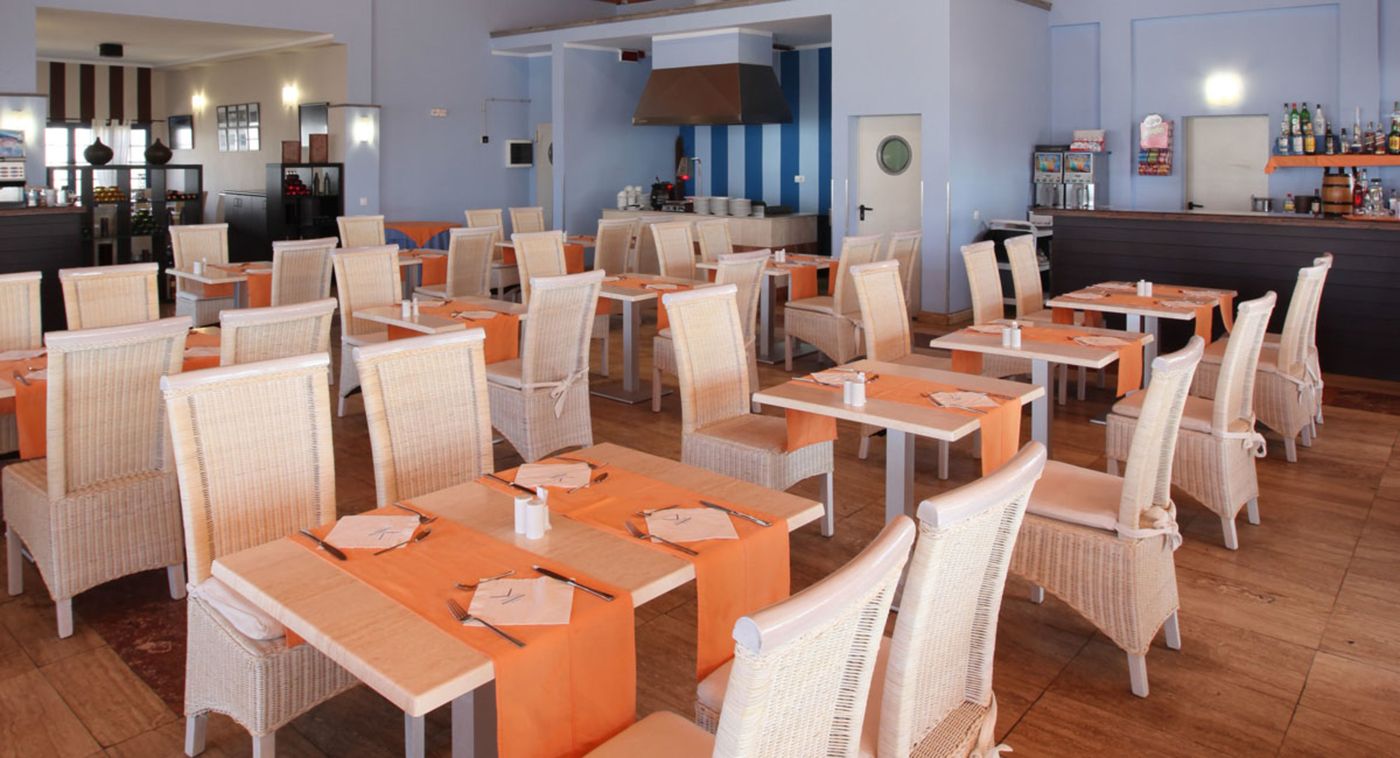 Vik--Coral-Beach-Restaurant-29