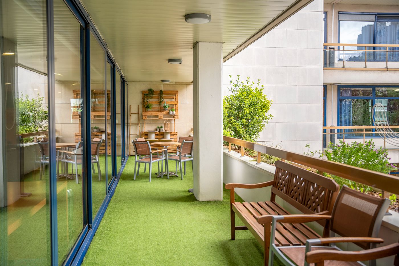 ibis-Paris-17-Clichy-Batignolles-Terrace-1