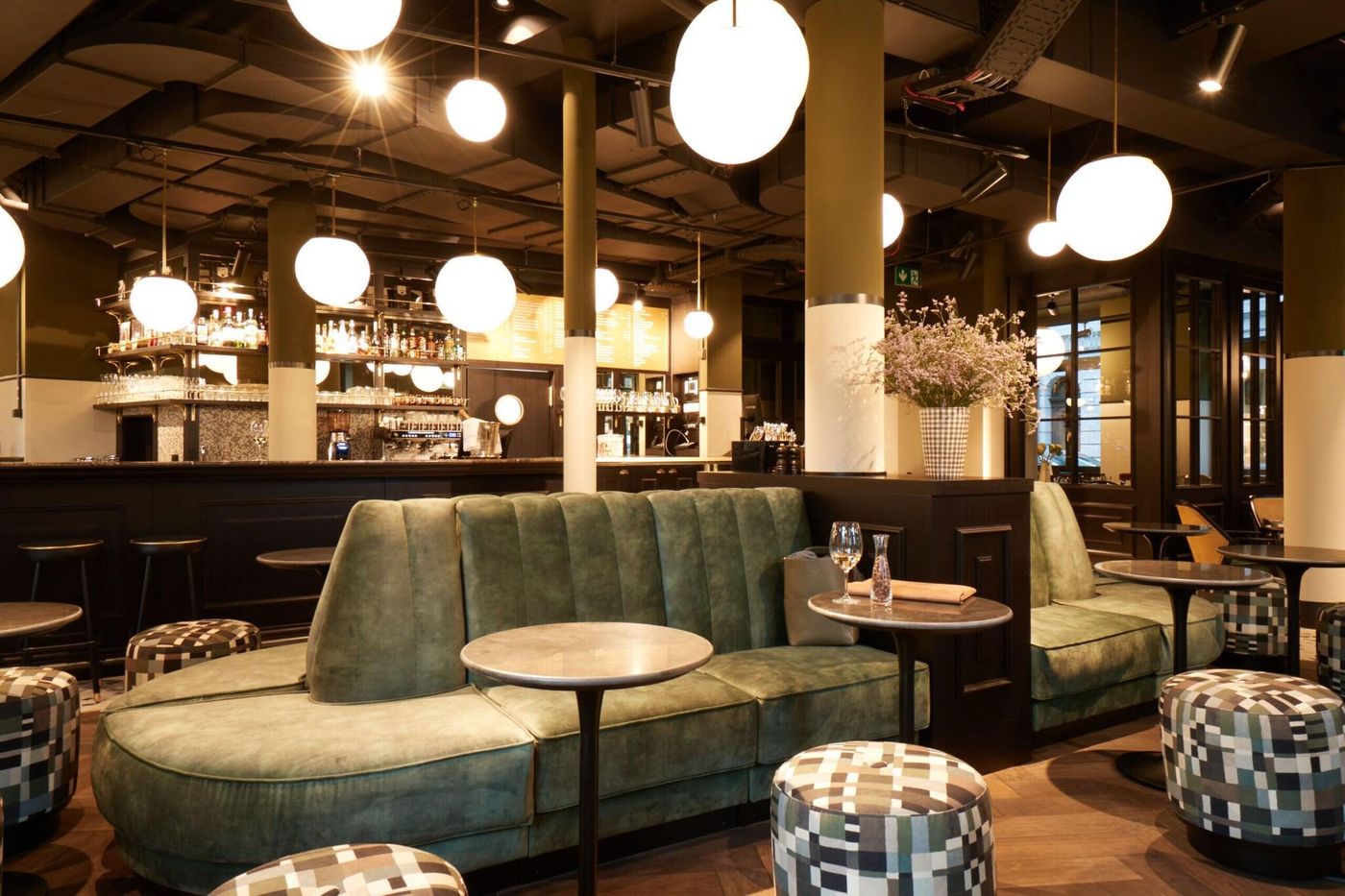 Boutique Hotel Josef-Switzerland-Zurich-Restaurant-8