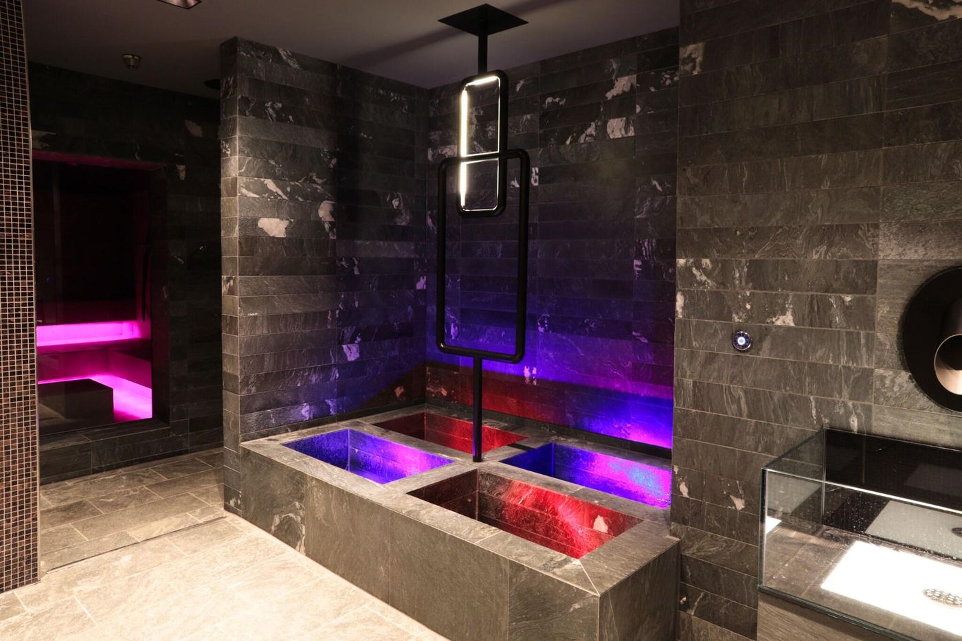 Sofitel-Munich-Bayerpost-Sports-and-Entertainment-89