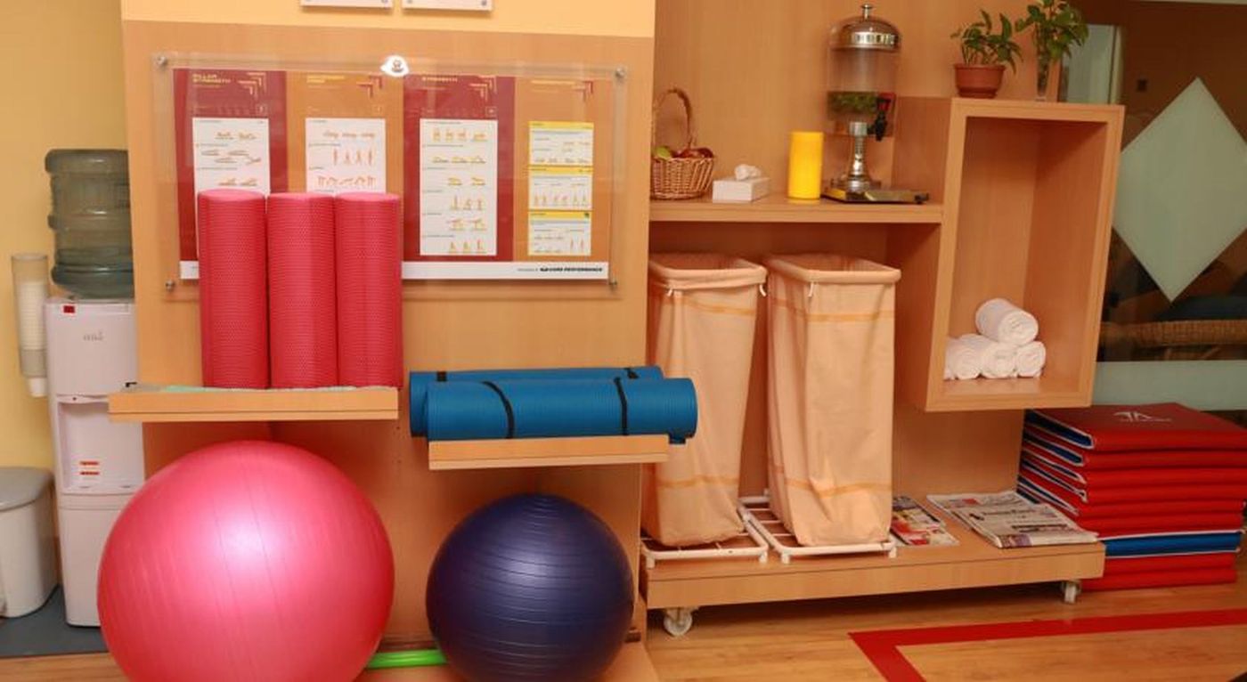 Grand-Excelsior-Deira-Hotel-Sports-and-Entertainment-55