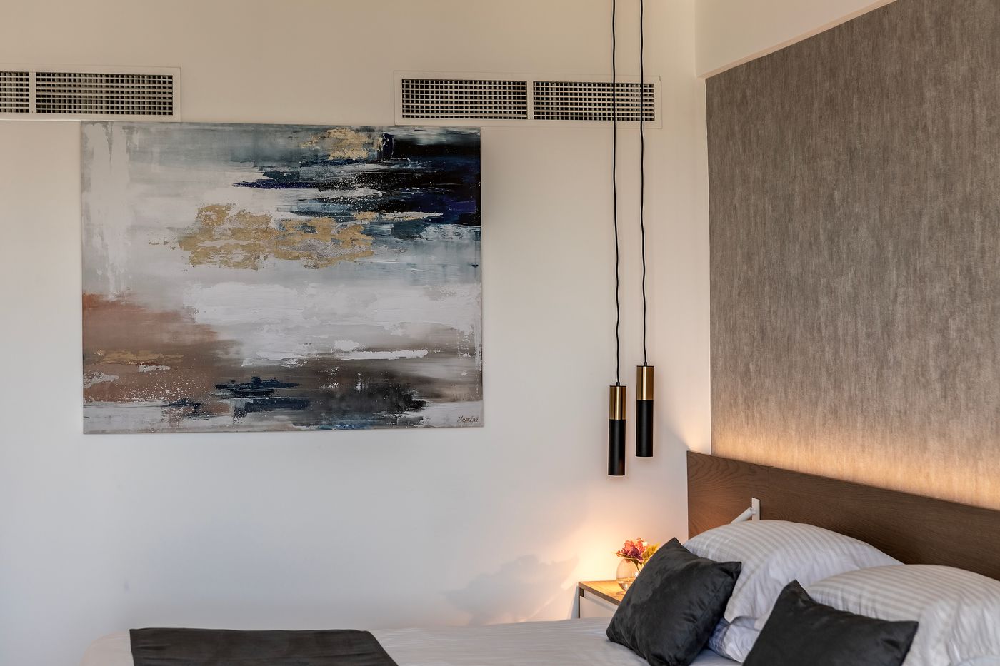 Pavlo-Napa-Hotel-Room-47