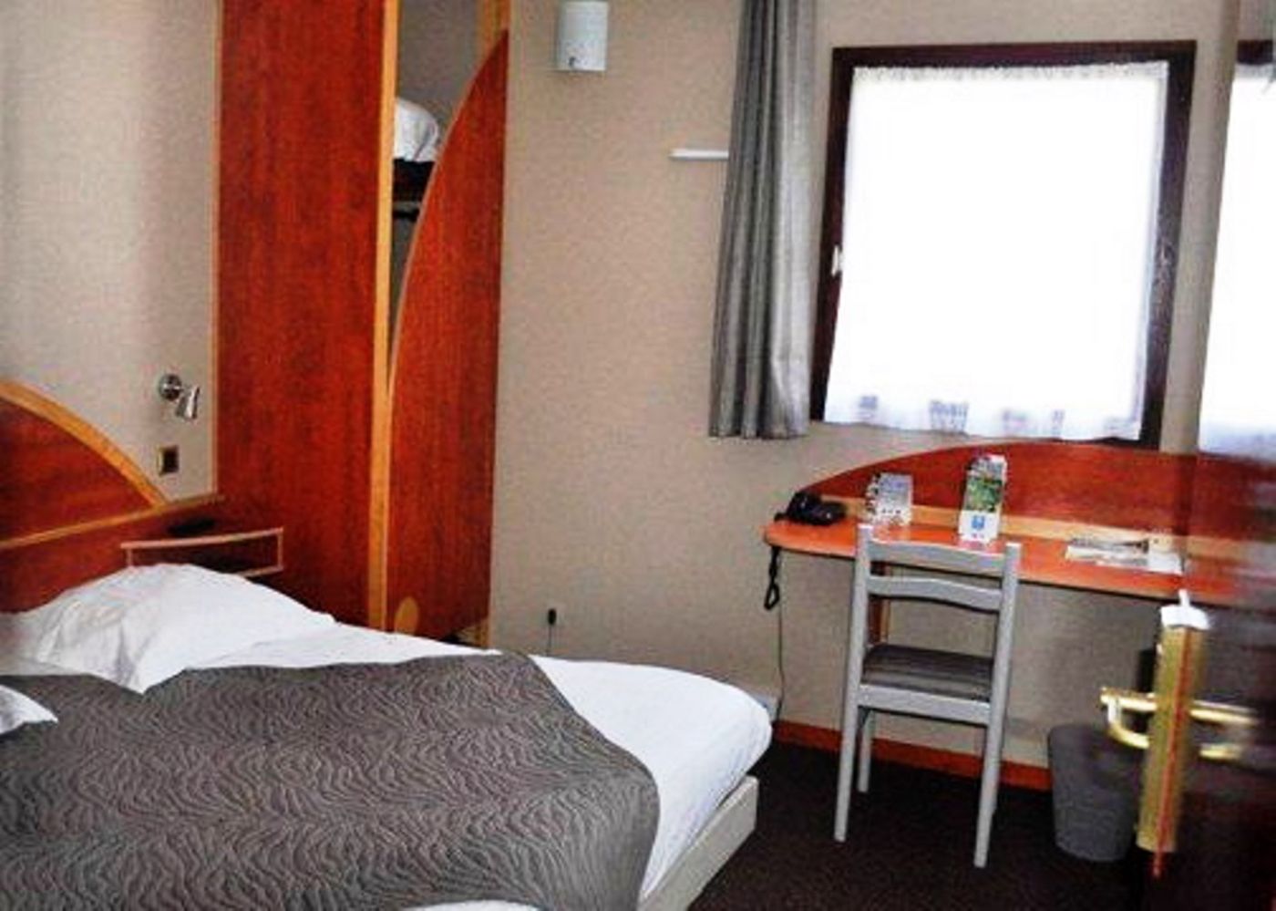 Contact Hotel Le Seino-Marin-France-Cleon-Room-8