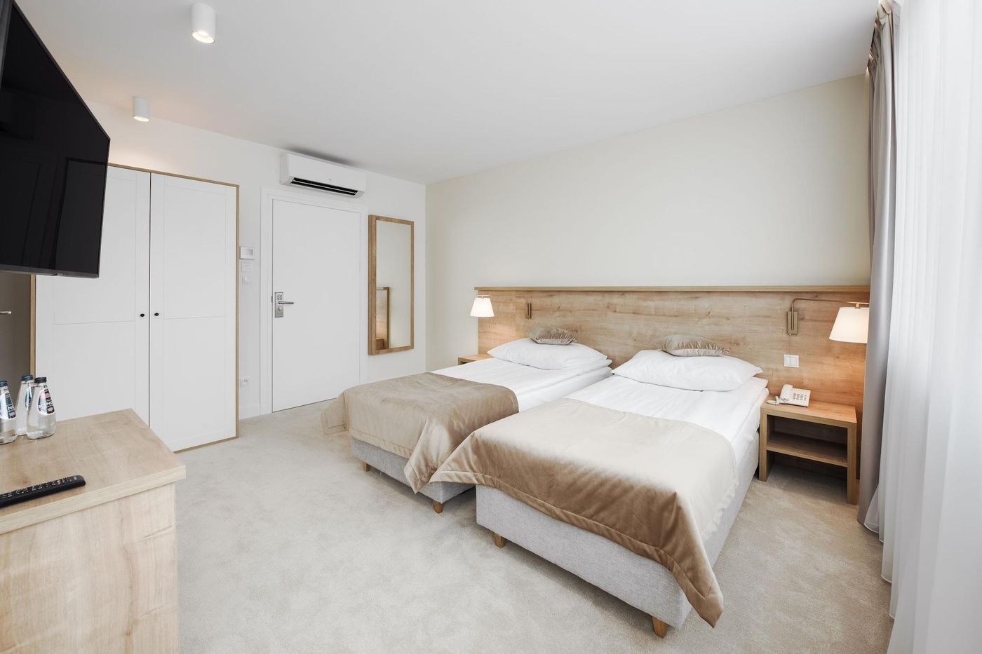 W-Sercu-Krakowa-Aparthotel-Room-20