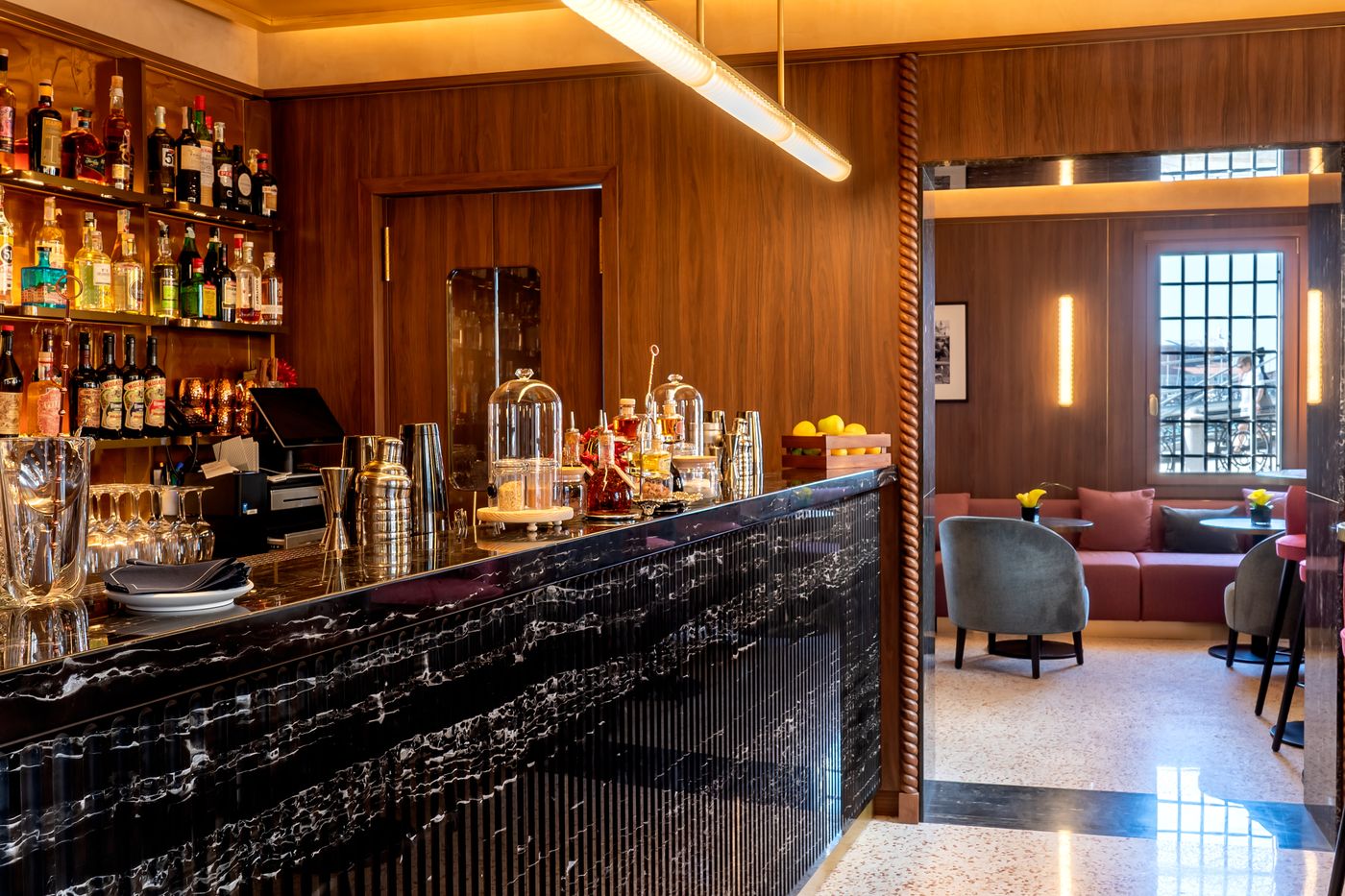 Vretreats---Ca--Di-Dio-Bar-5