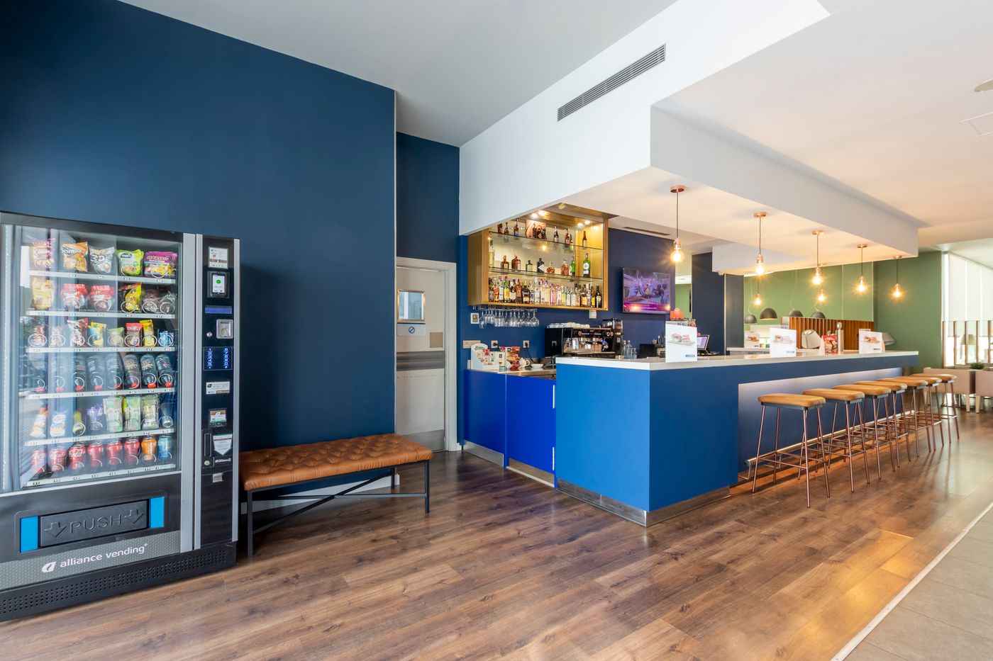 Travelodge-Malaga-Aeropuerto-General-view-59