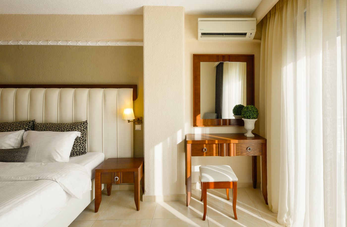 Secret-Paradise-Hotel---Spa-Room-37