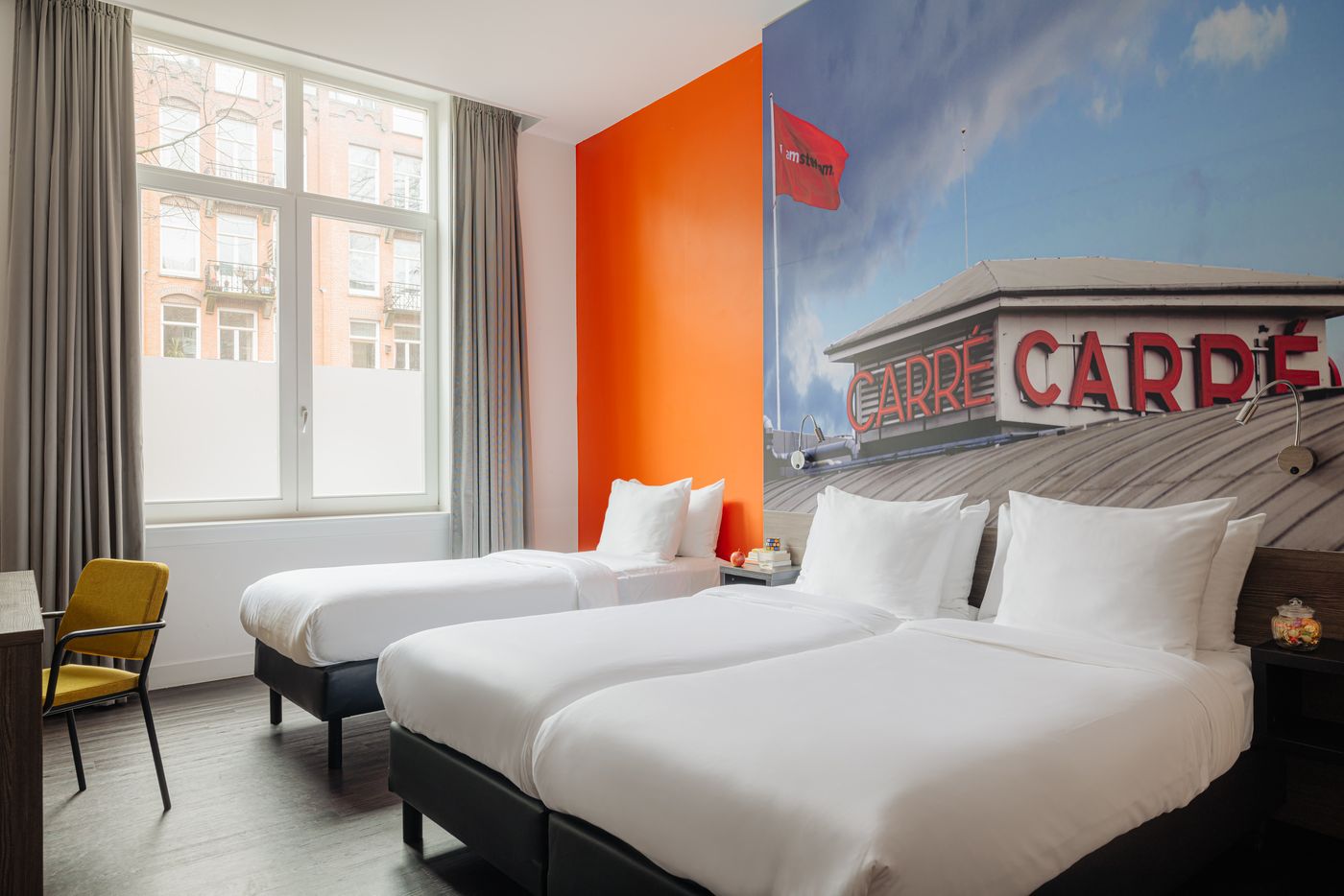 The-Manor-Amsterdam-Room-10