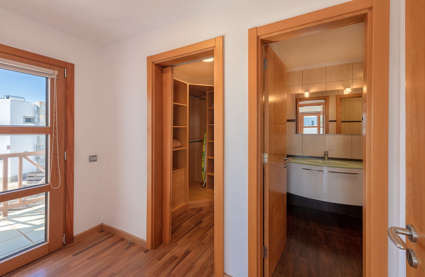 Villas Camelot Holiday Homes by Livvo