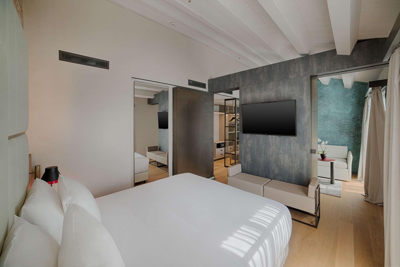 NH-Collection-Venezia-Murano-Villa-Room-35