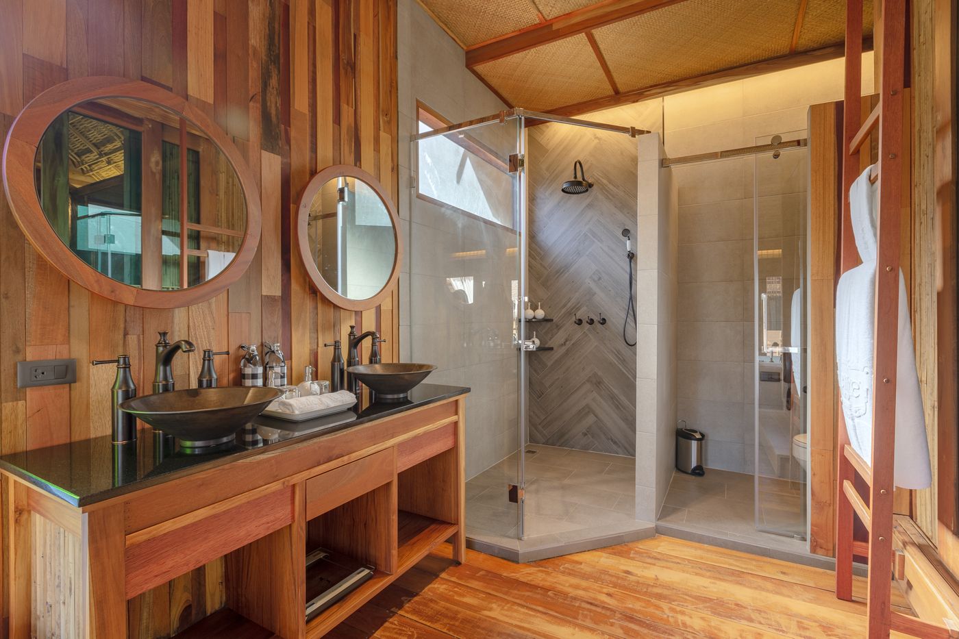 Venice-Krabi-Villa-Resort-Room-28