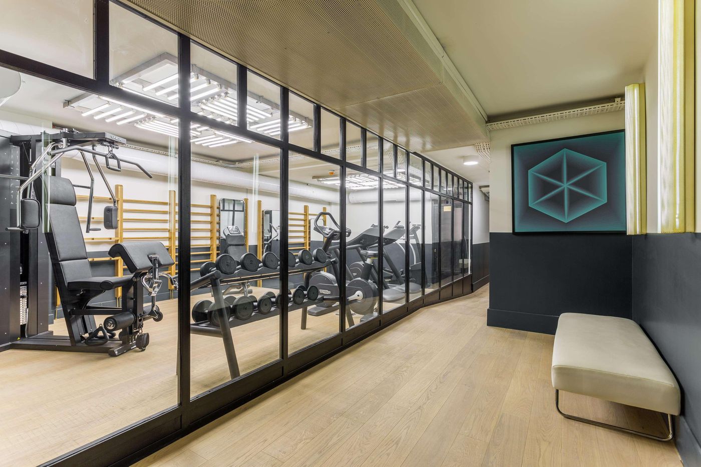 Room-Mate-Emir-Sports-and-Entertainment-91