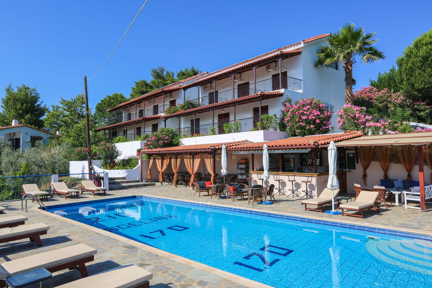 Angelina-Studios-General-view-4