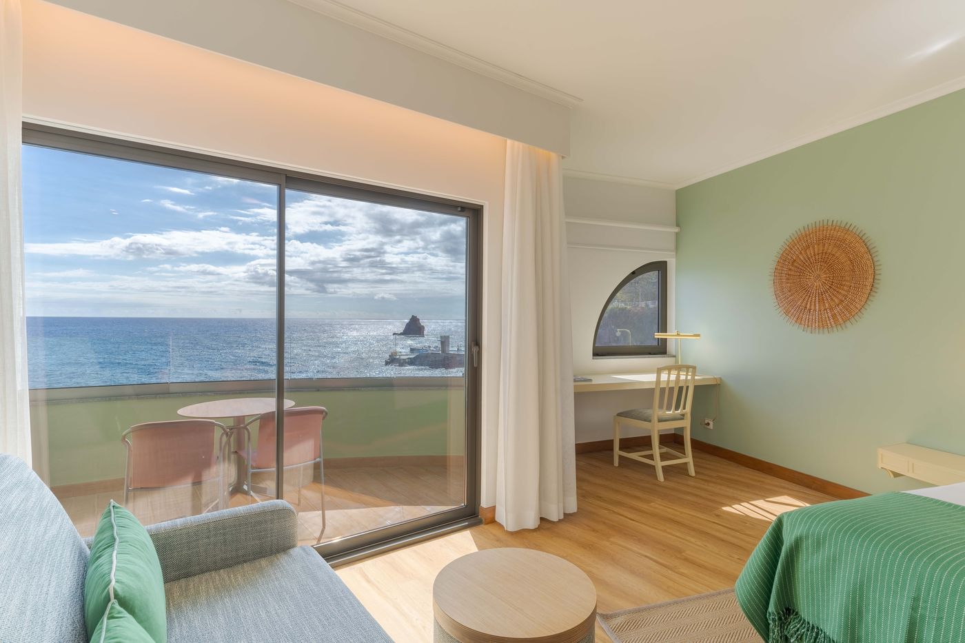 Pestana-Vila-Lido-Madeira-Room-20
