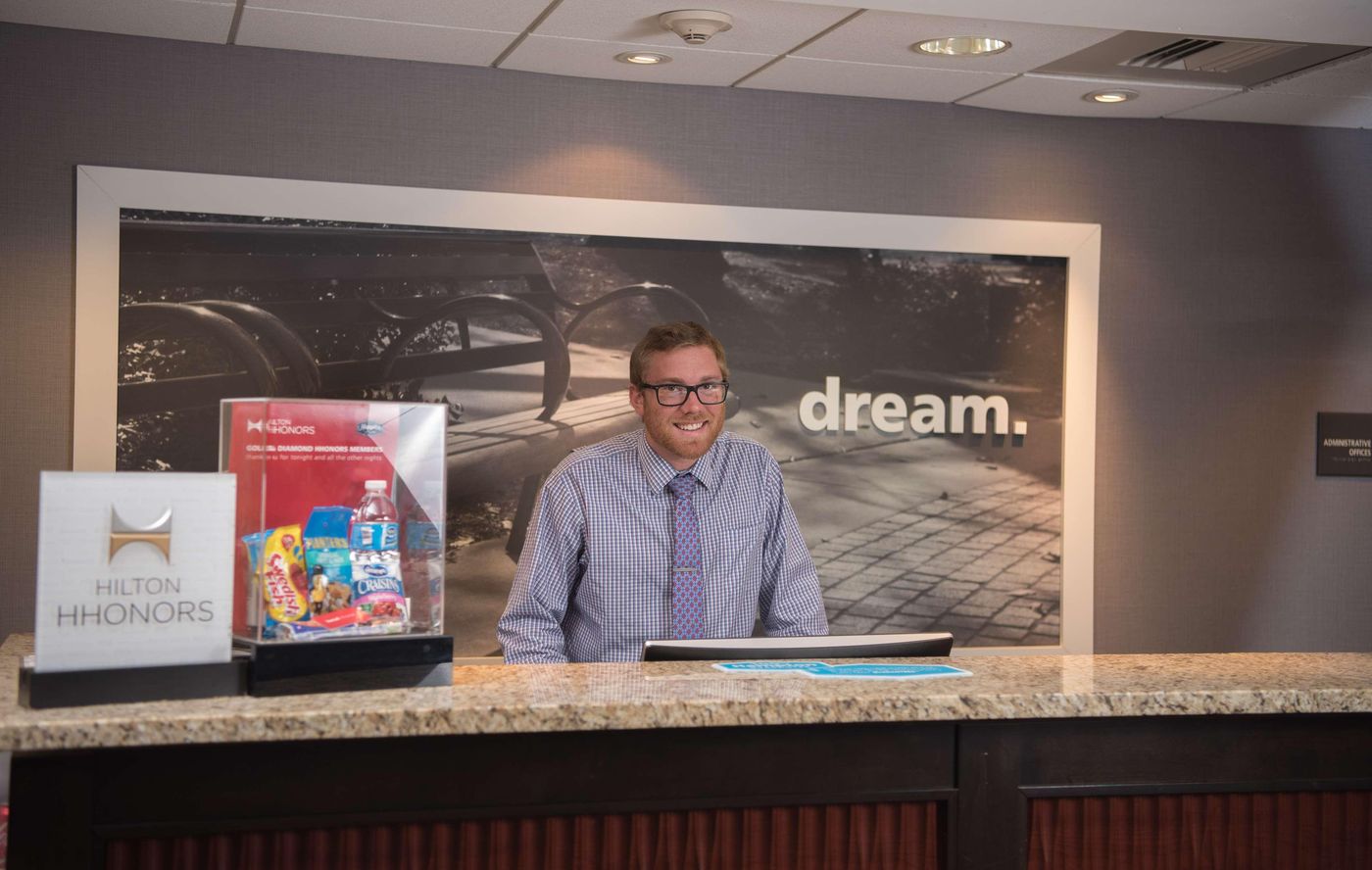 Hampton Inn Doylestown-United States-WARRINGTON-Lobby-5