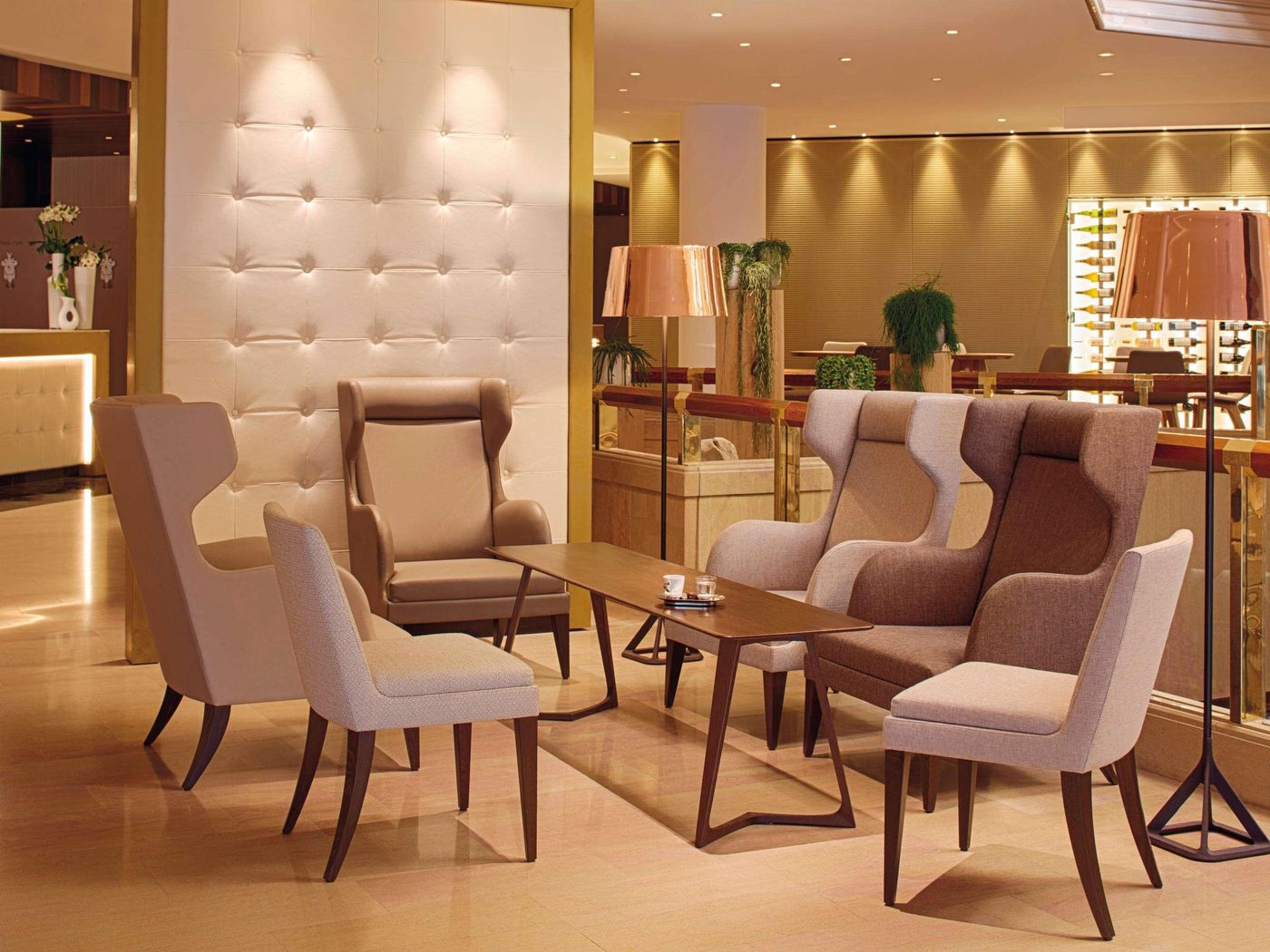 Movenpick-Hotel-And-Casino-Geneva-Bar-13