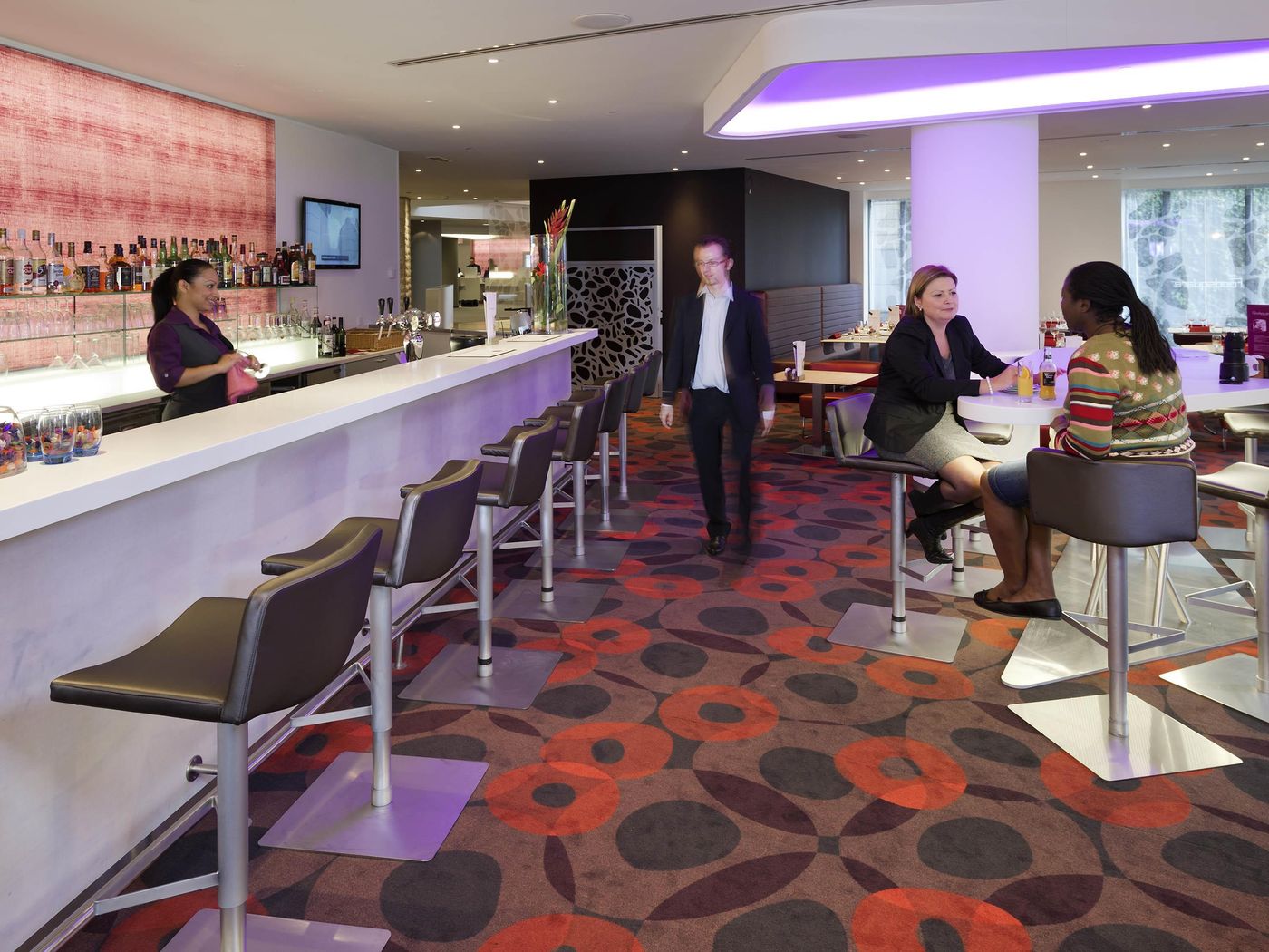 Novotel-Brussels-City-Centre-Bar-18