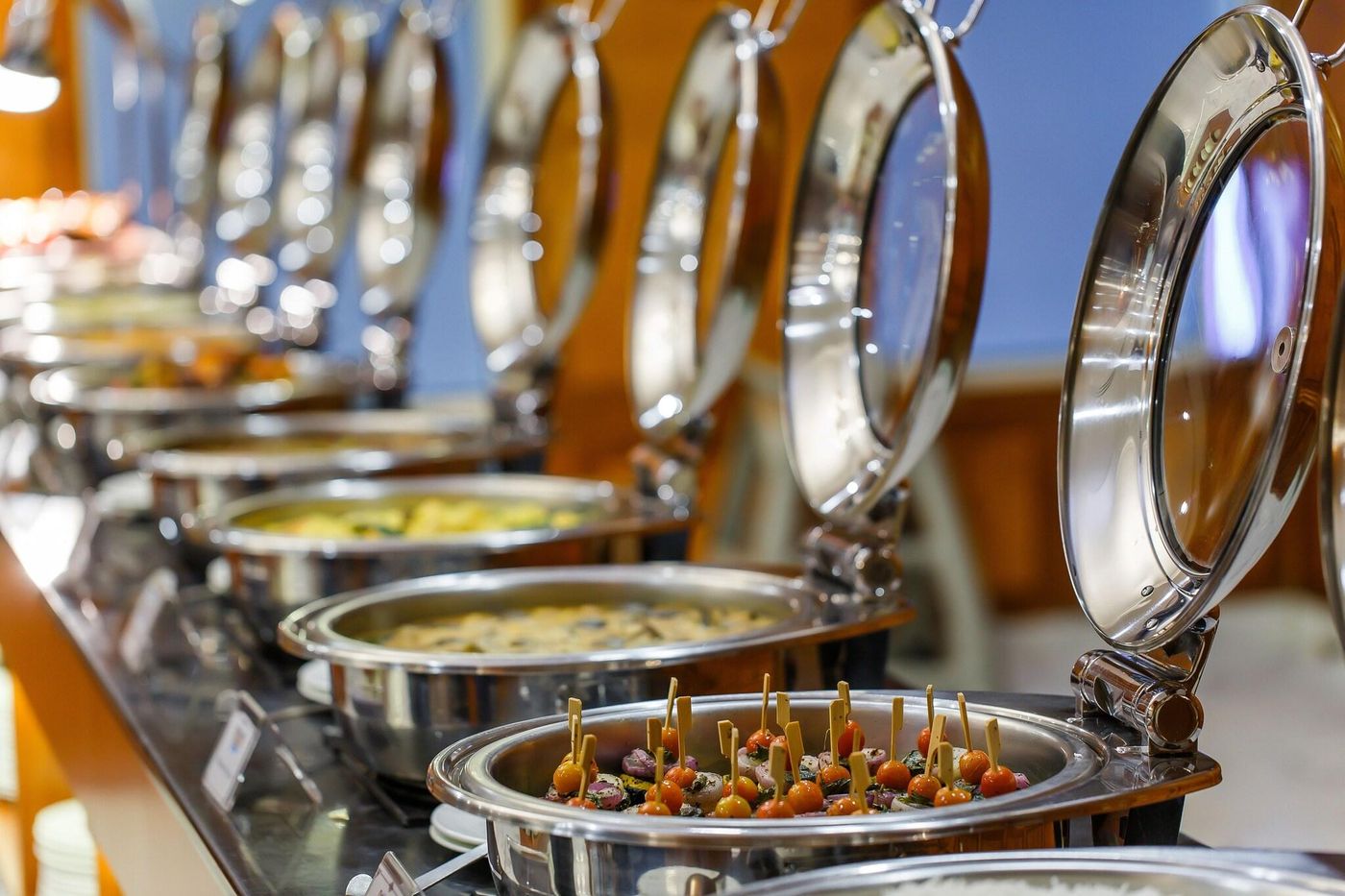 Grand-Excelsior-Bur-Dubai-Restaurant-54