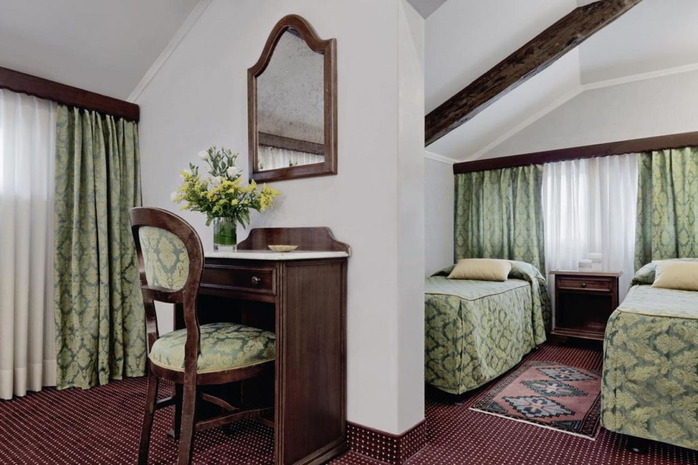 Pausania - Italy - Venezia - Room - 9