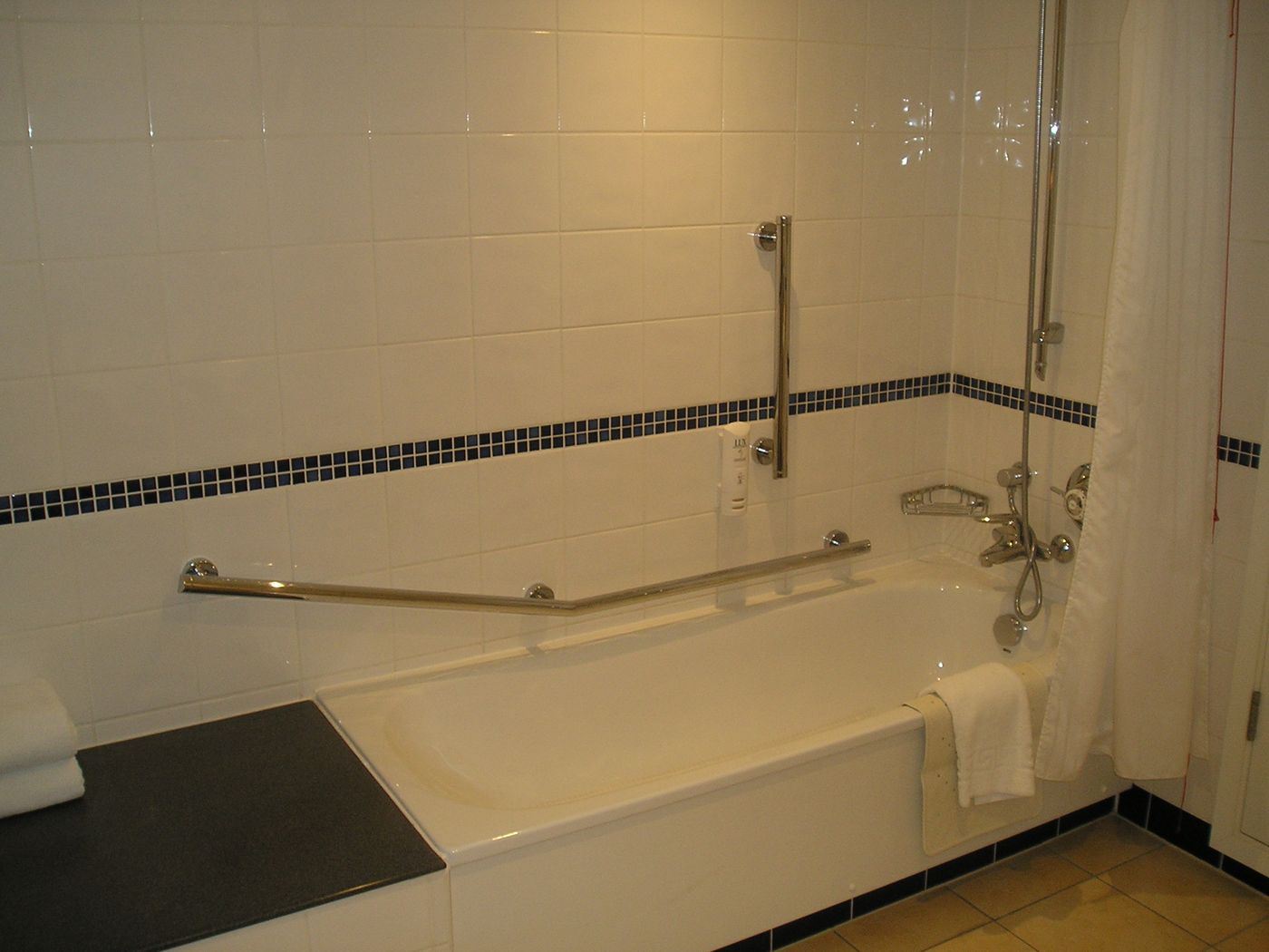 Holiday Inn London Bloomsbury - United Kingdom - LONDON - Room - 7