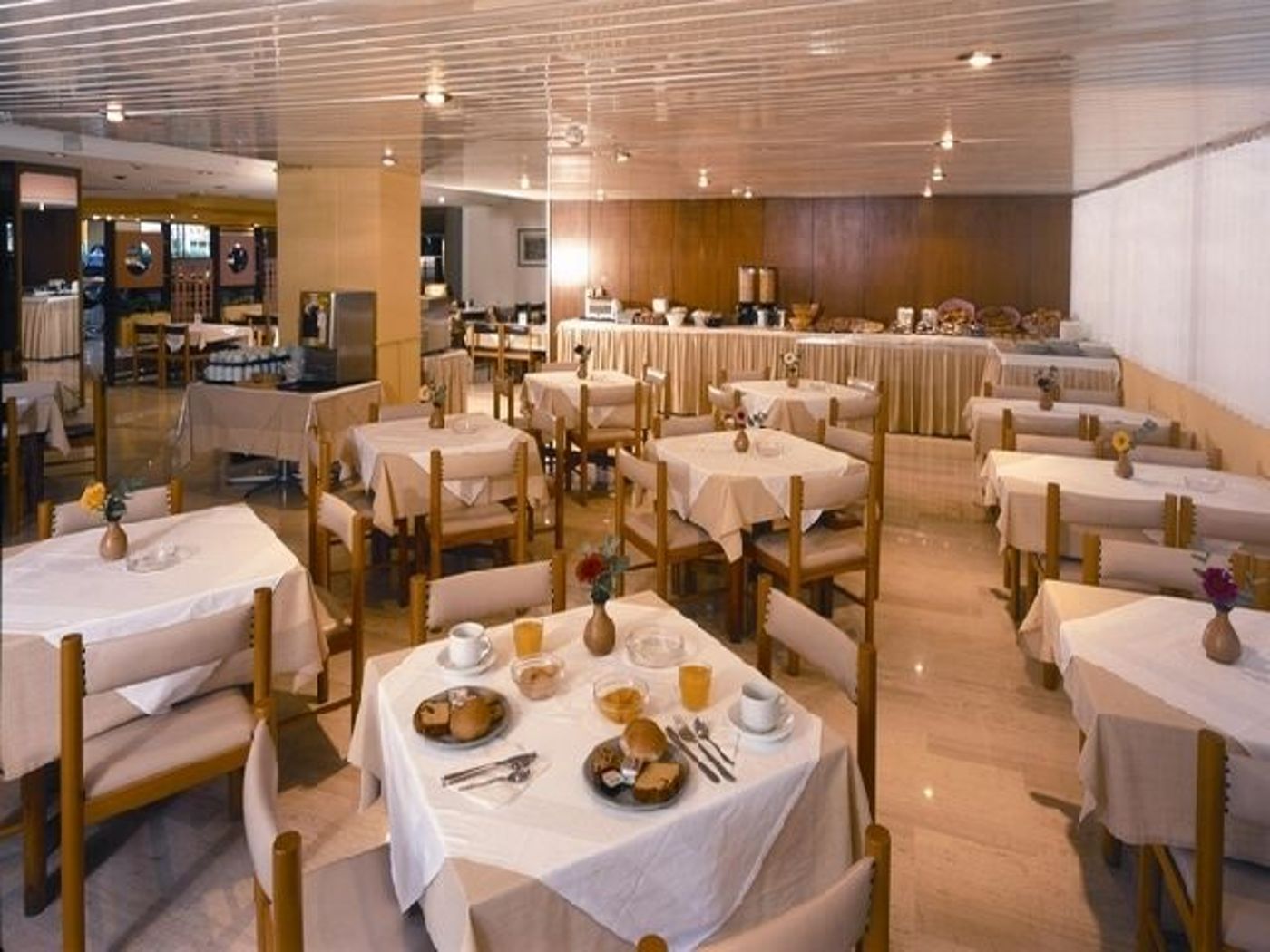 Alexia Premier City Hotel