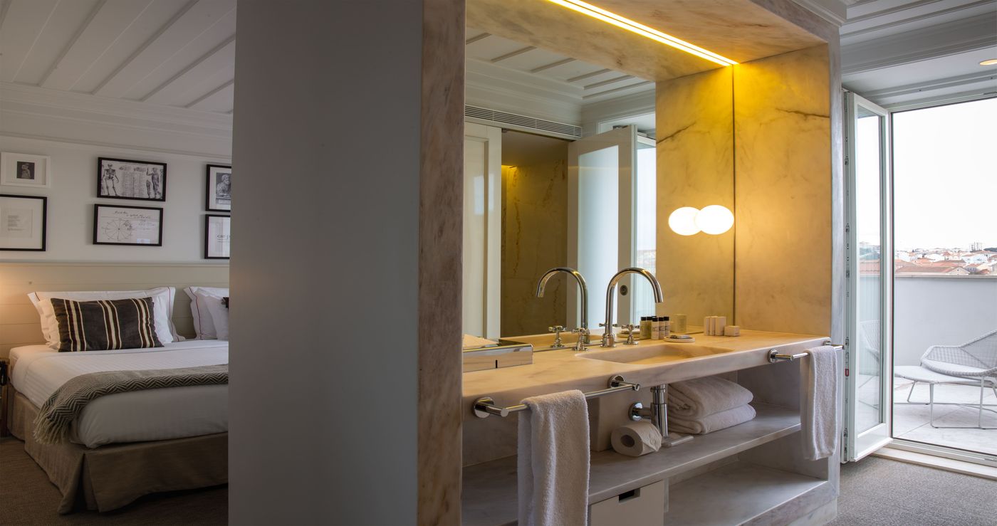 Lisboa-Pessoa-Hotel-Room-40